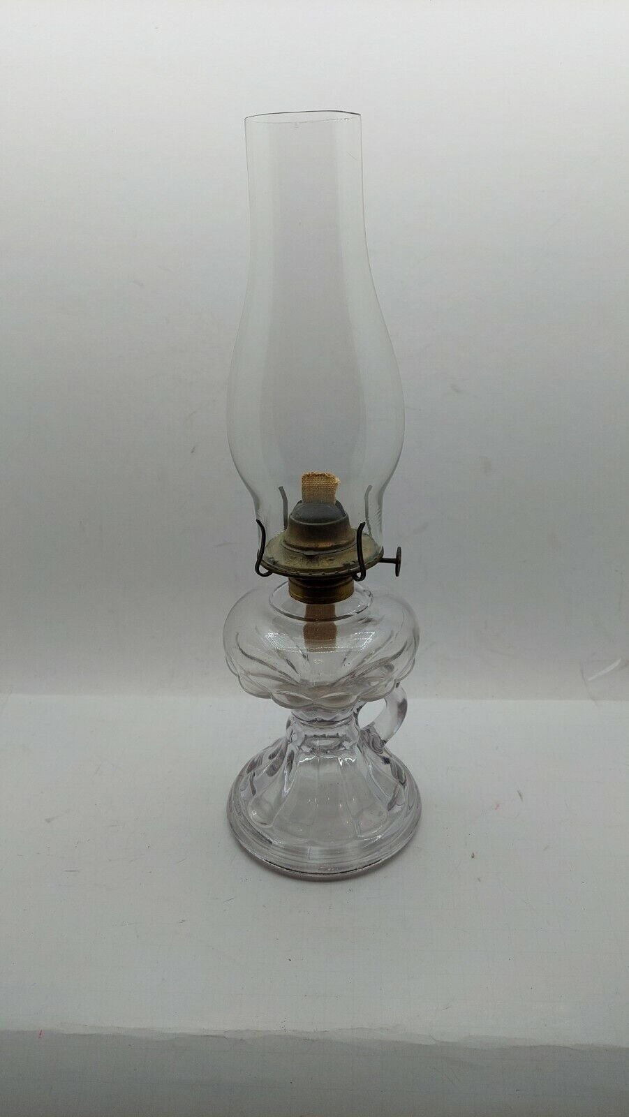 Vintage Eagle Finger Oil Lamp Antique Clear Glass 14\