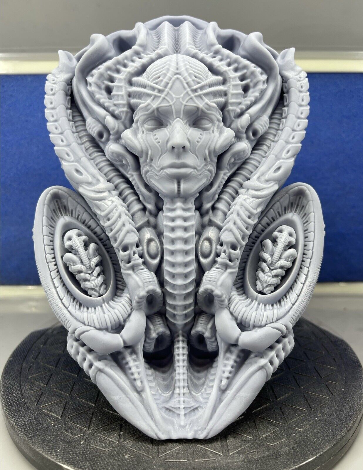 H.R Giger Inspired Alien Mother Wall Statue Gray UV Resin Unpainted