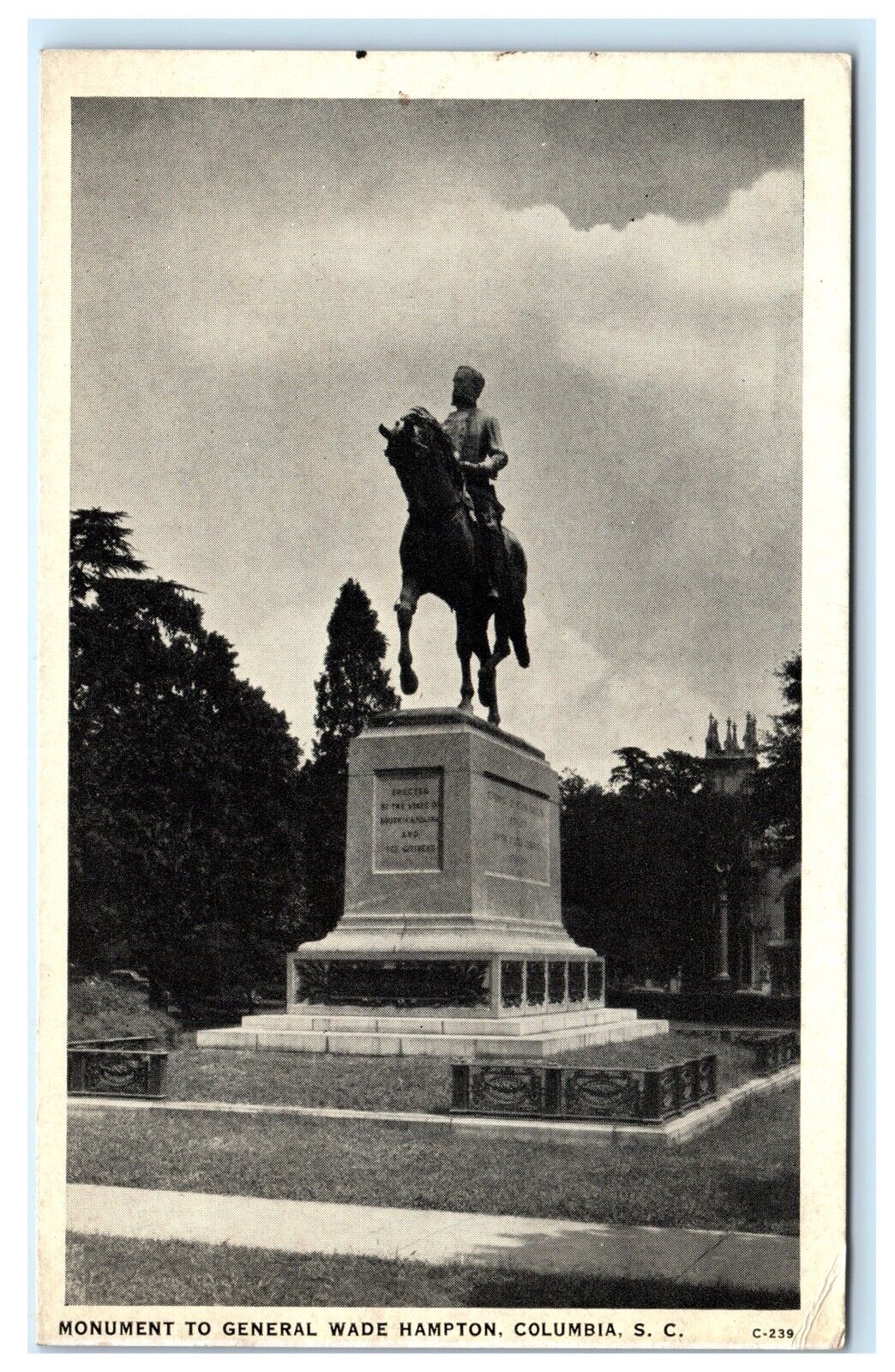 Monument to Confederate General Wade Hampton Columbia S.C. South Carolina E8