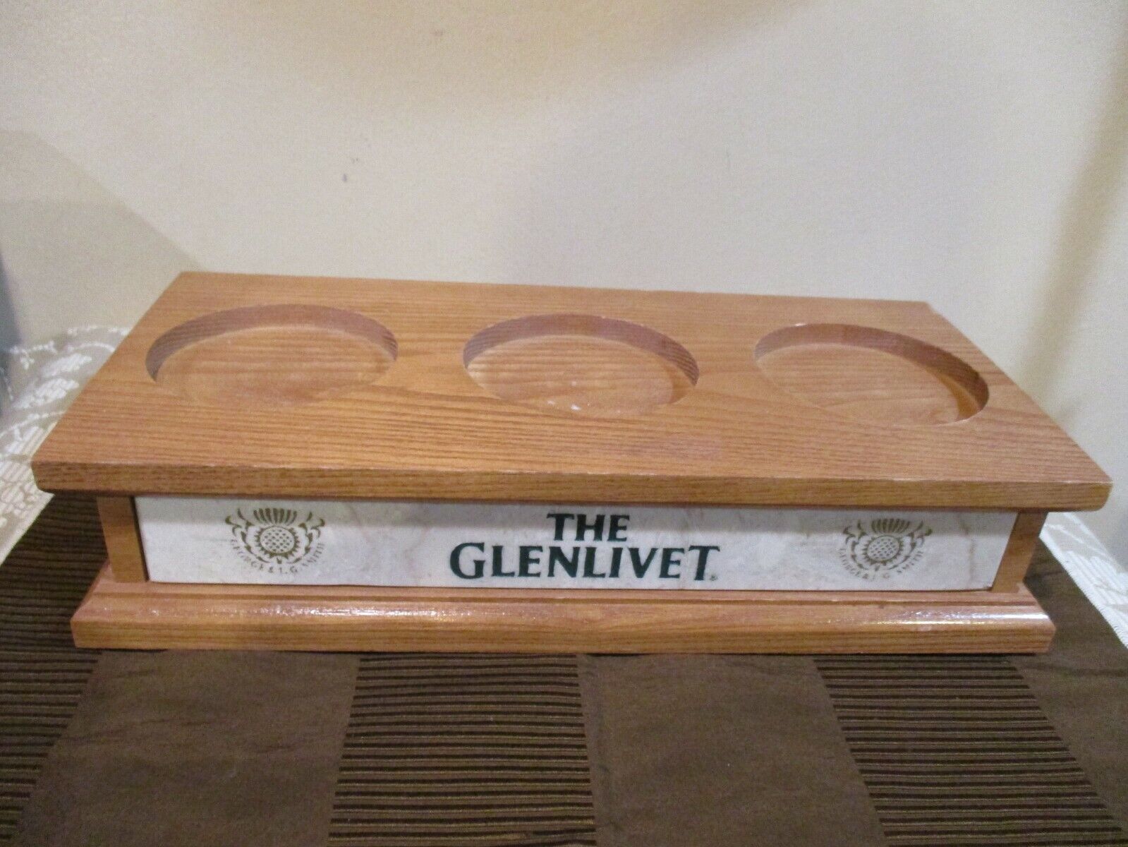 The Glenlivet, Wood/Marble George J G Smith Expandable Bar Bottle Display (1pc)