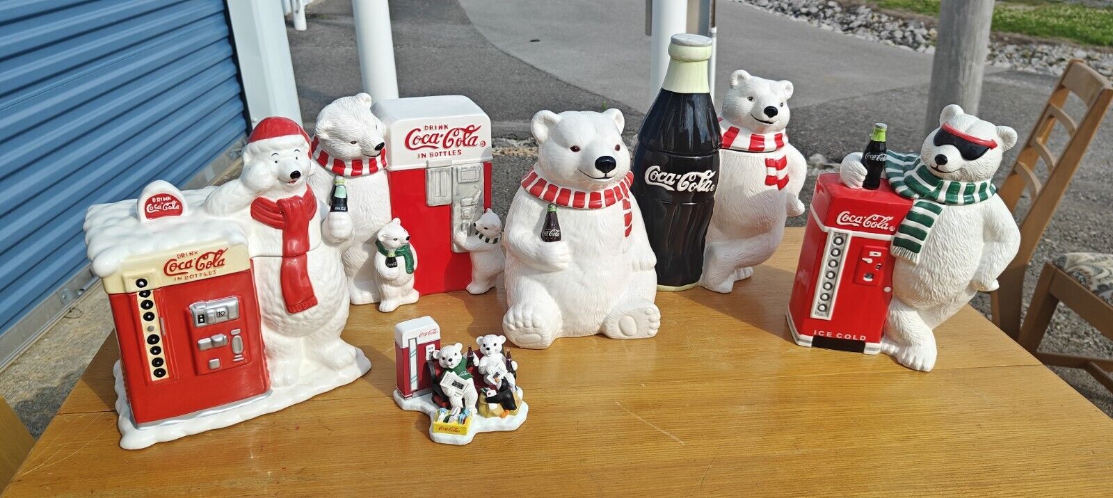 Coca Cola Polar Bear Extravaganza, Ships In 3 Boxes, No Damage That I Know Of