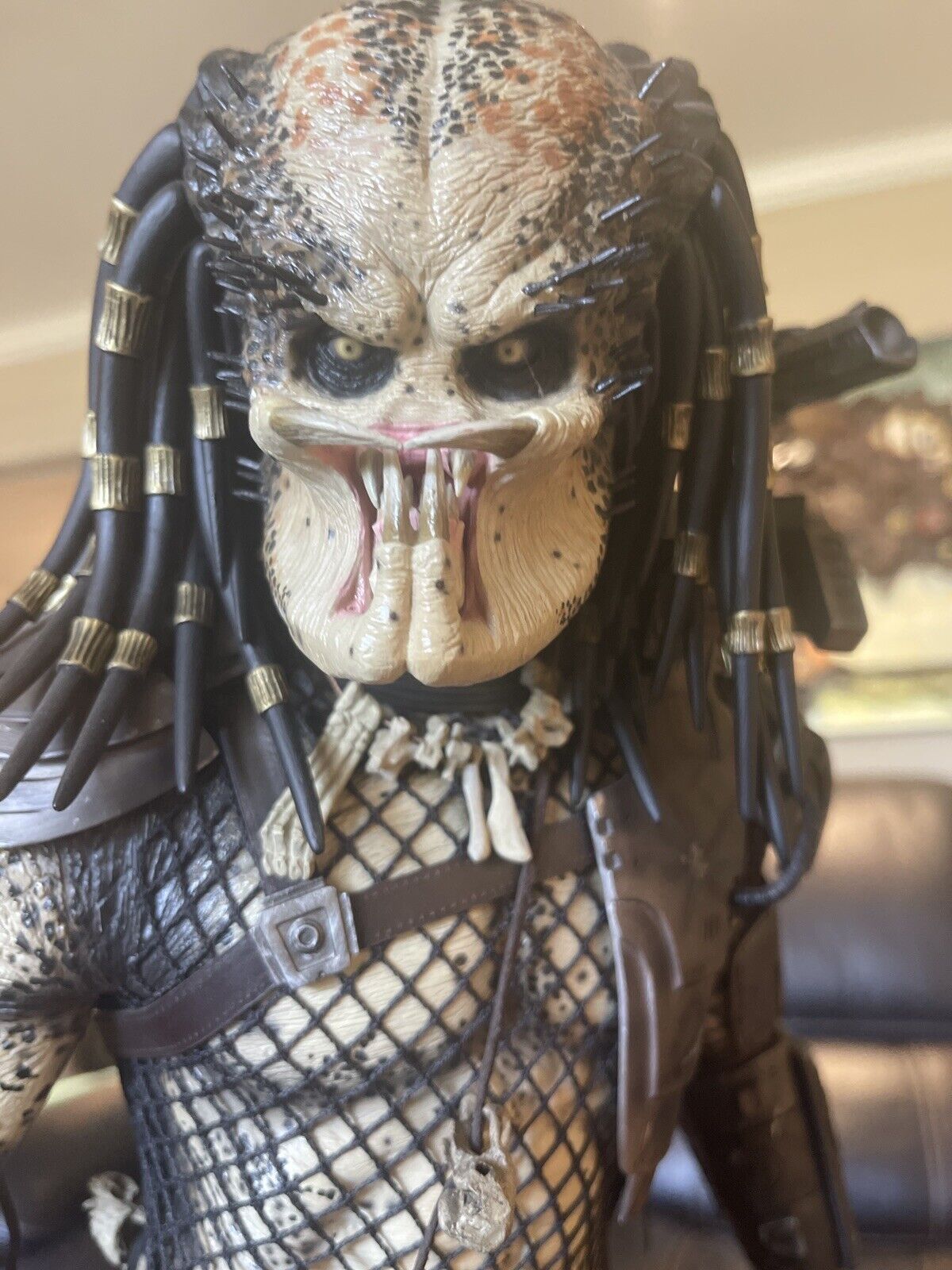 The Predator Jungle Hunter Maquette By Sideshow Collectibles