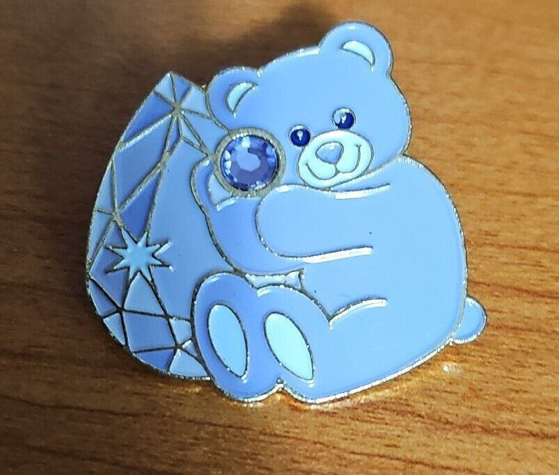 Build A Bear Workshop Lapel Pin