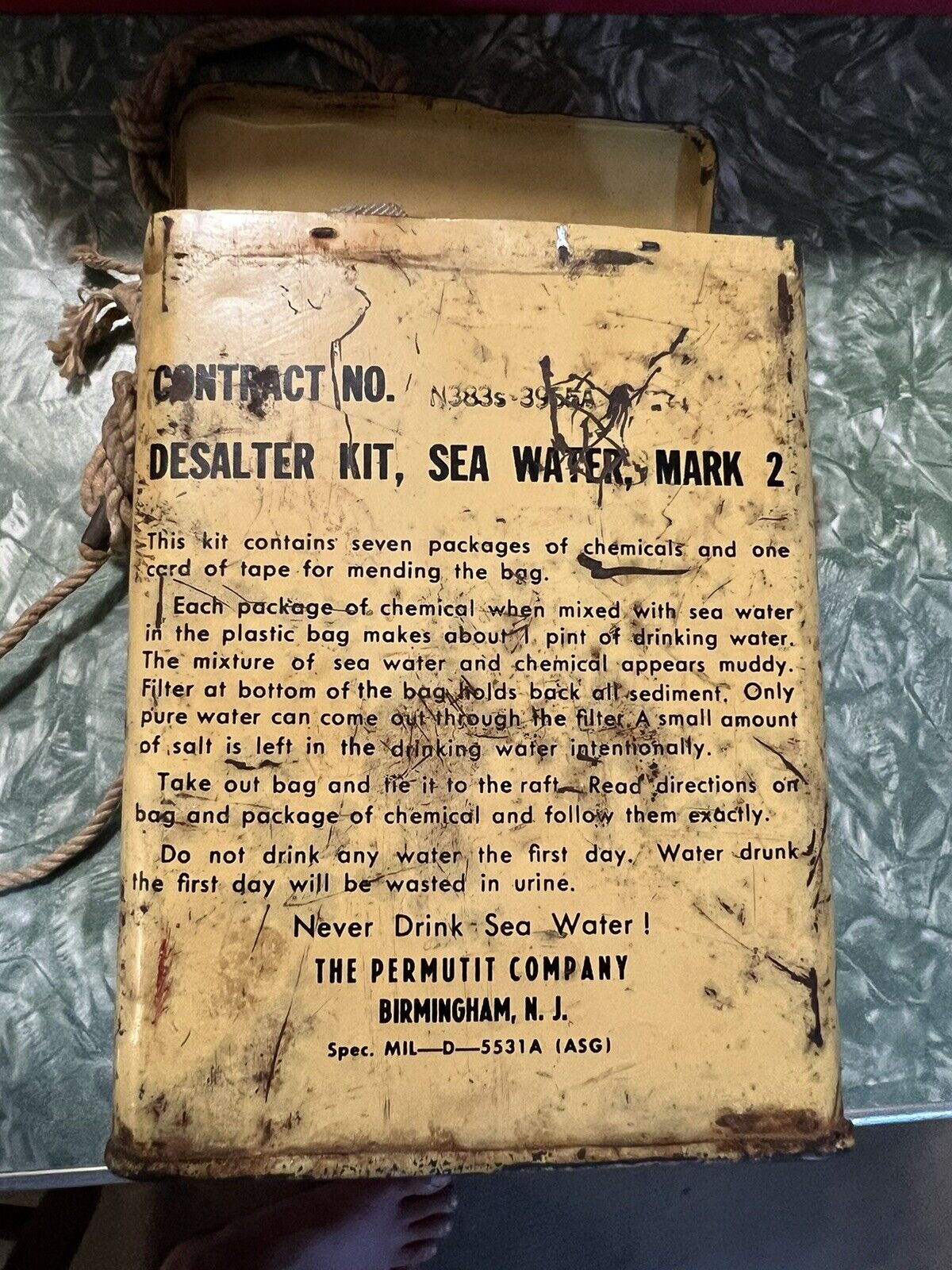 G.I. DESALTER  KIT  SEA  WATER  MARK 2  1955