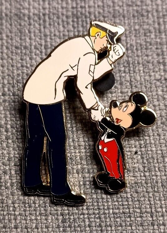Official Disney Pin-Mickey Mouse Thanks Coast Guard - Handshake (Military USA)