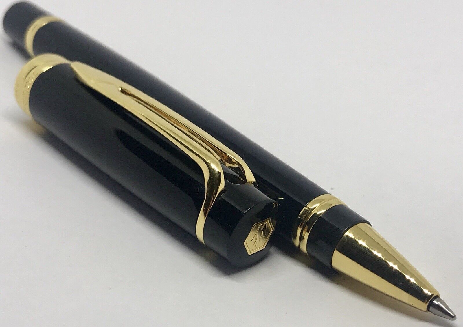 Astonishing Waterman Liaison Rollerball Pen - France - 18k Gold Plated