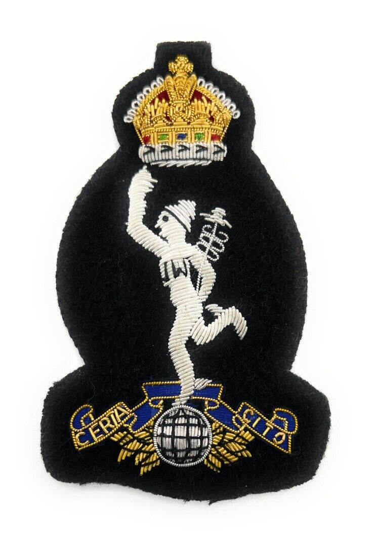 Badge Royal Signal Blazer Badge Kings CIIIR Crown R2651