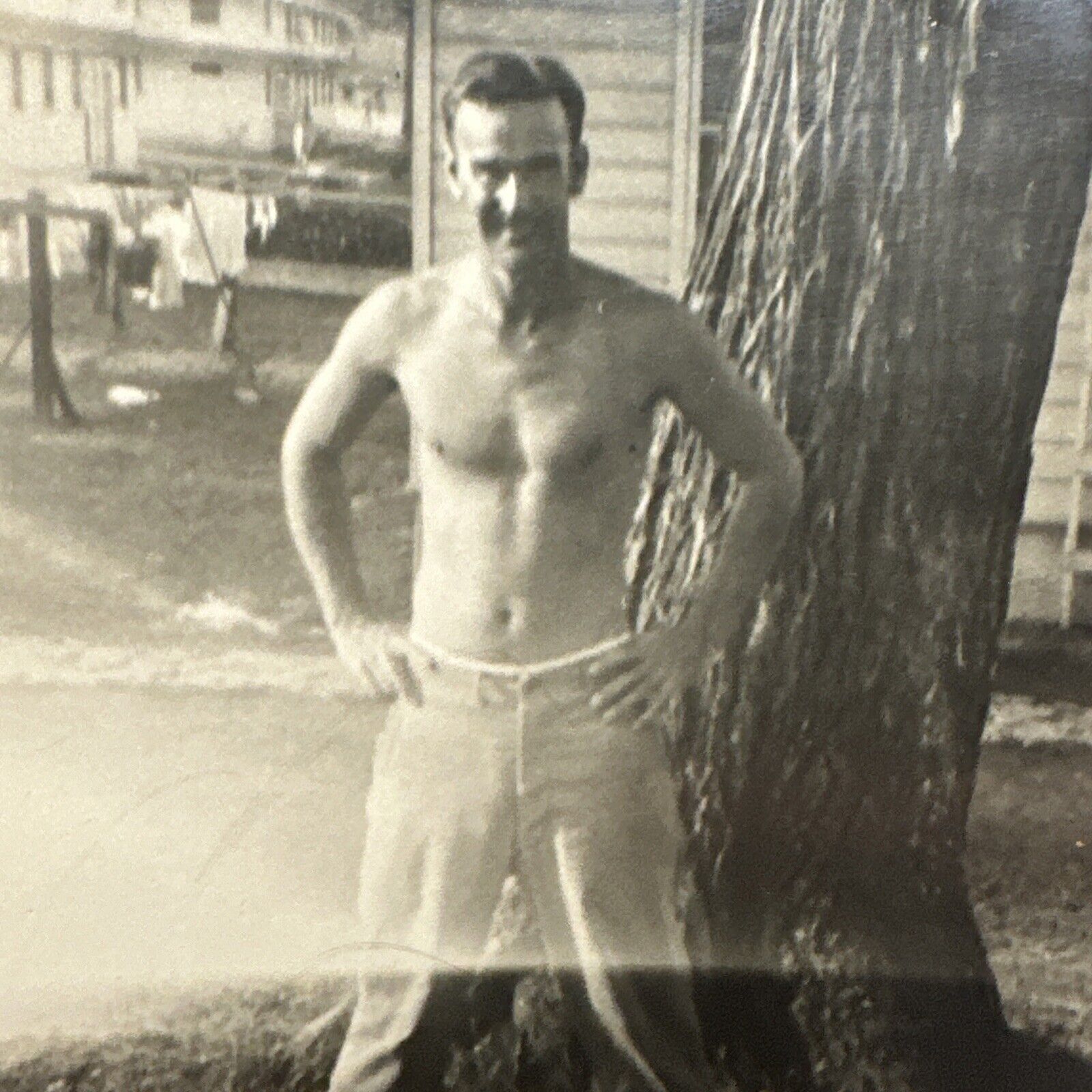 VINTAGE PHOTO Beefcake Muscular Shirtless Man, Gay Interest Original