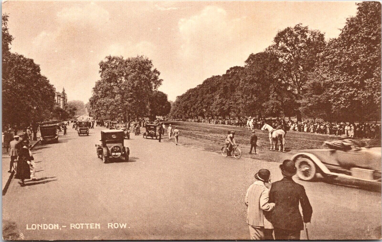 Postcard London England 1920s Rotten Row Horse Riding Promenade Hyde Park cars 