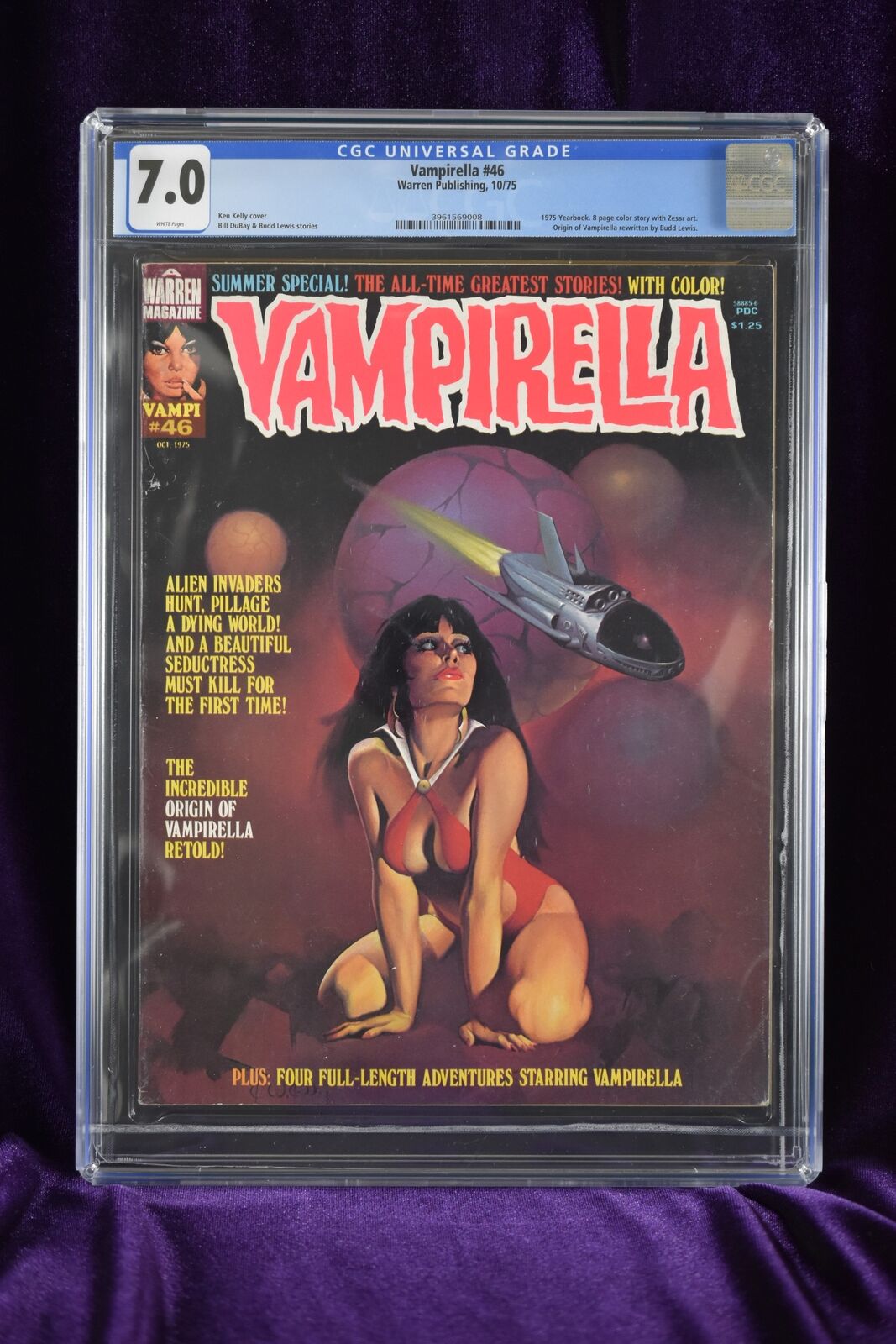 Vampirella CGC 7.0 #46 Warren Publishing 10/75 White Pages