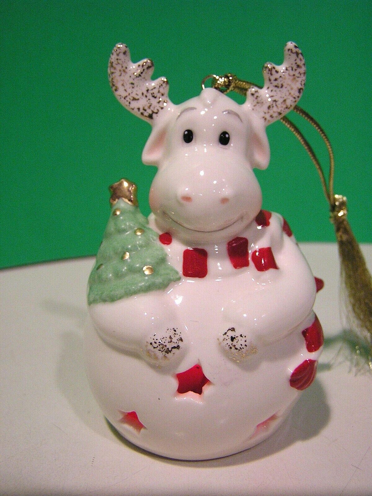 LENOX MOOSE COLOR CHANGING LIGHT LIT ORNAMENT -- -- NEW in BOX