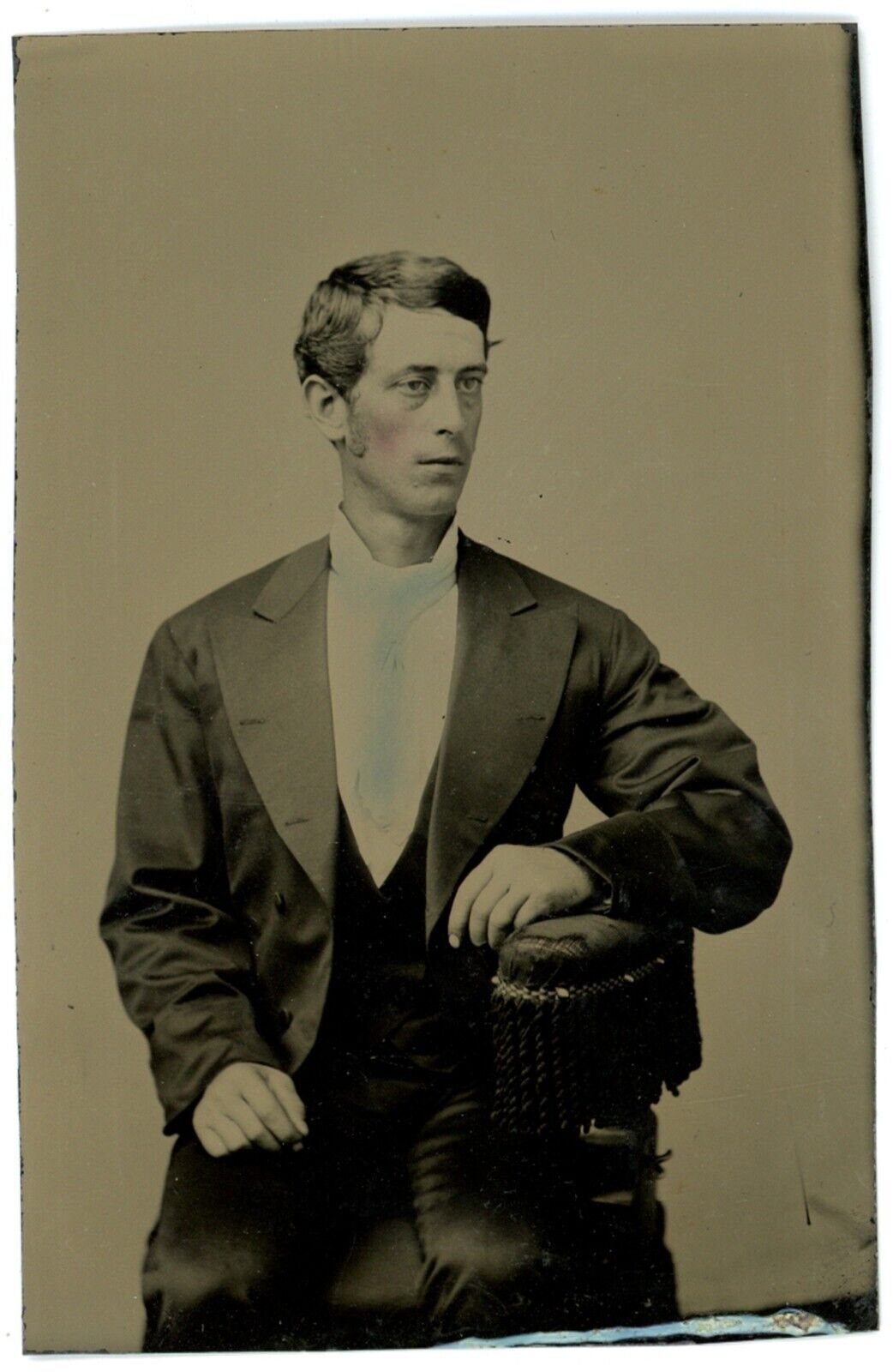 CIRCA 1860'S 1/6 Plate Hand Tinted TINTYPE Handsome Young Man Wearing Suit & Tie