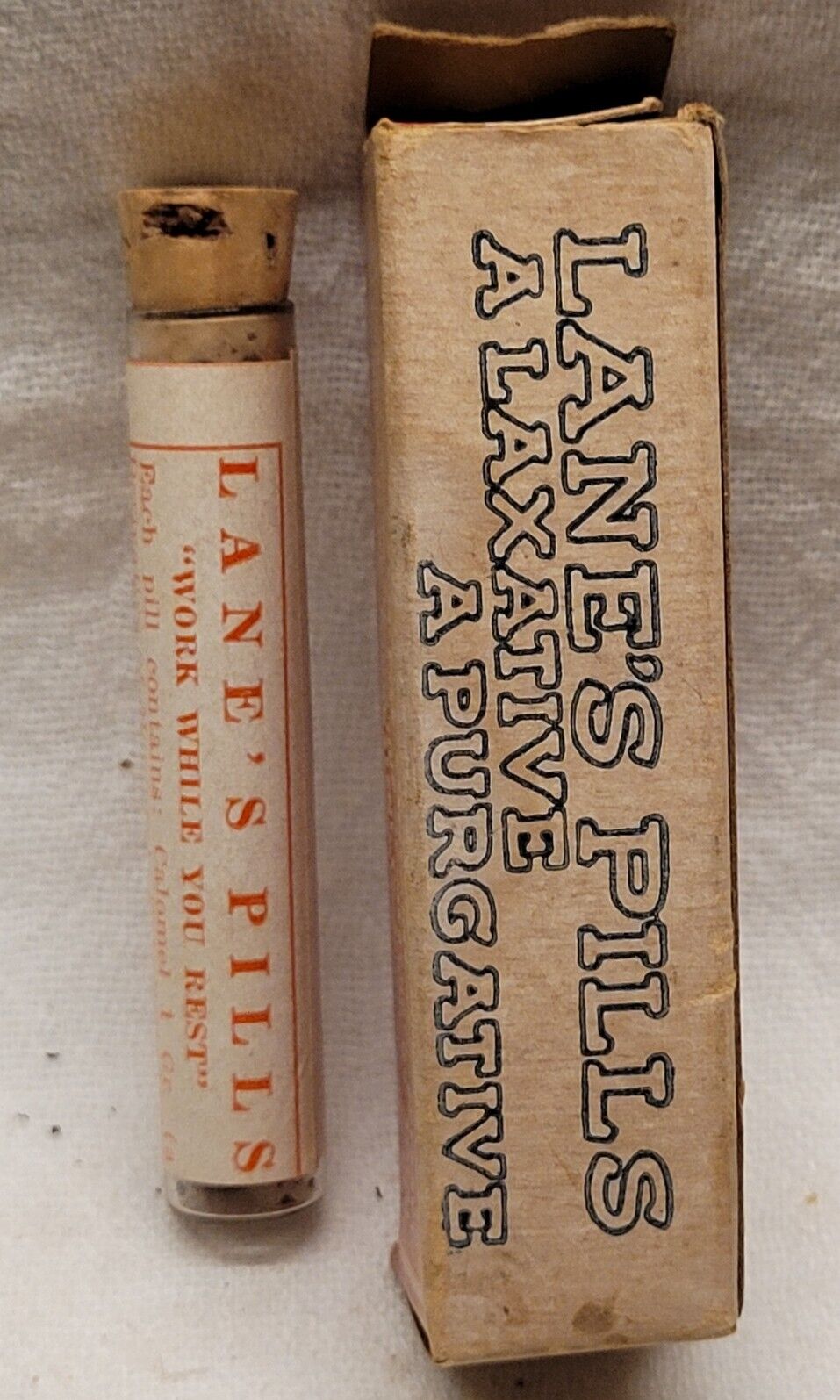 Chas E Lane Lane\'s Laxative Purgative Pills St. Louis MO w Phamplet Box Labels