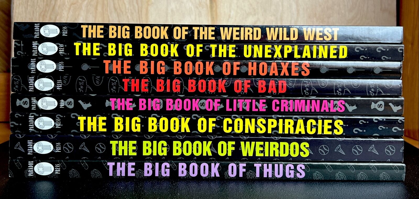 LOT 8 The Big Book Of (Factoid Books) Comic Books Paradox west weirdos Hoaxes