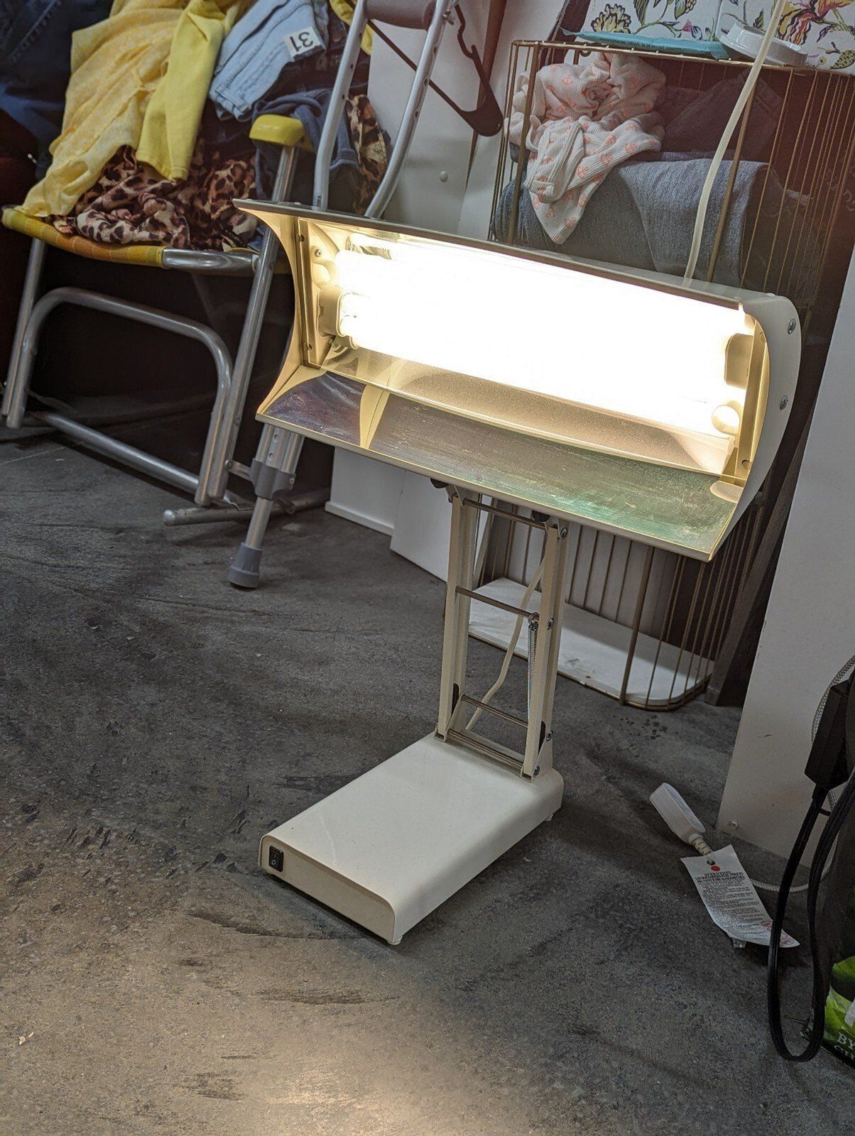 SadeLite Vintage Northern Light Technologies Therapy Lamp