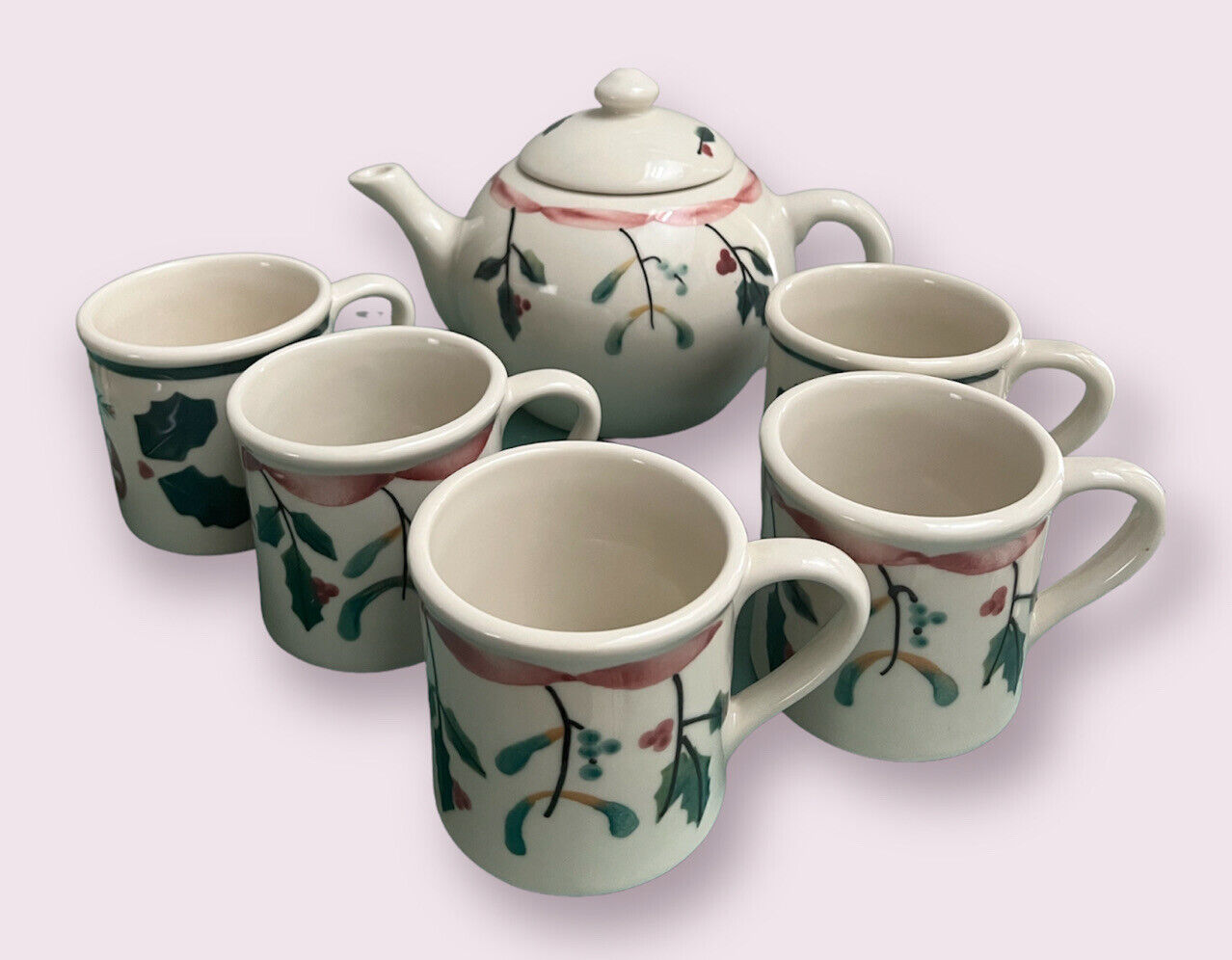 VTG Rare Set Hartstone Big Teapot 5 Mugs Holly Holiday Christmas Ironstone 1982
