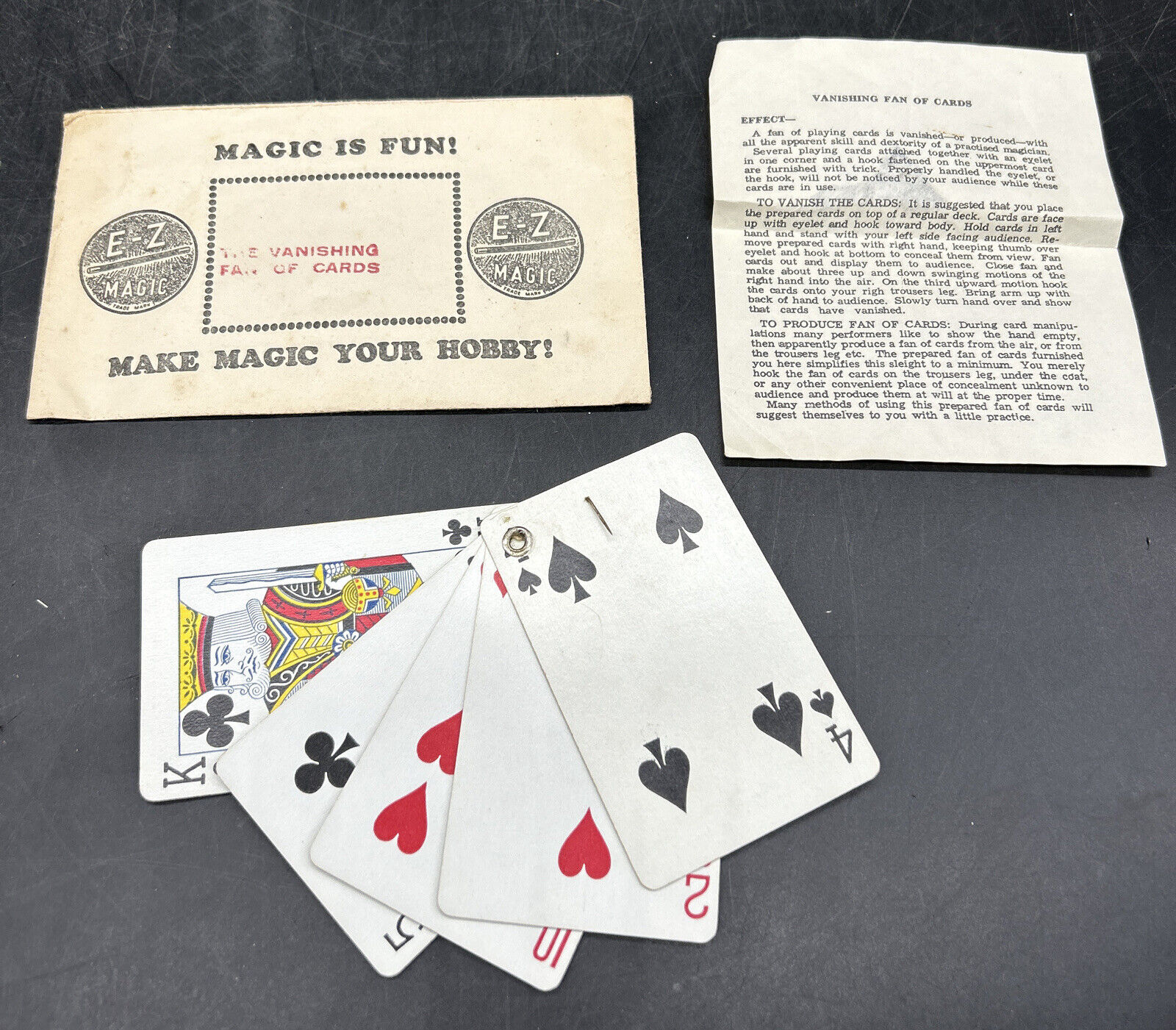 Vintage EZ Magic The Vanishing Fan Of Cards