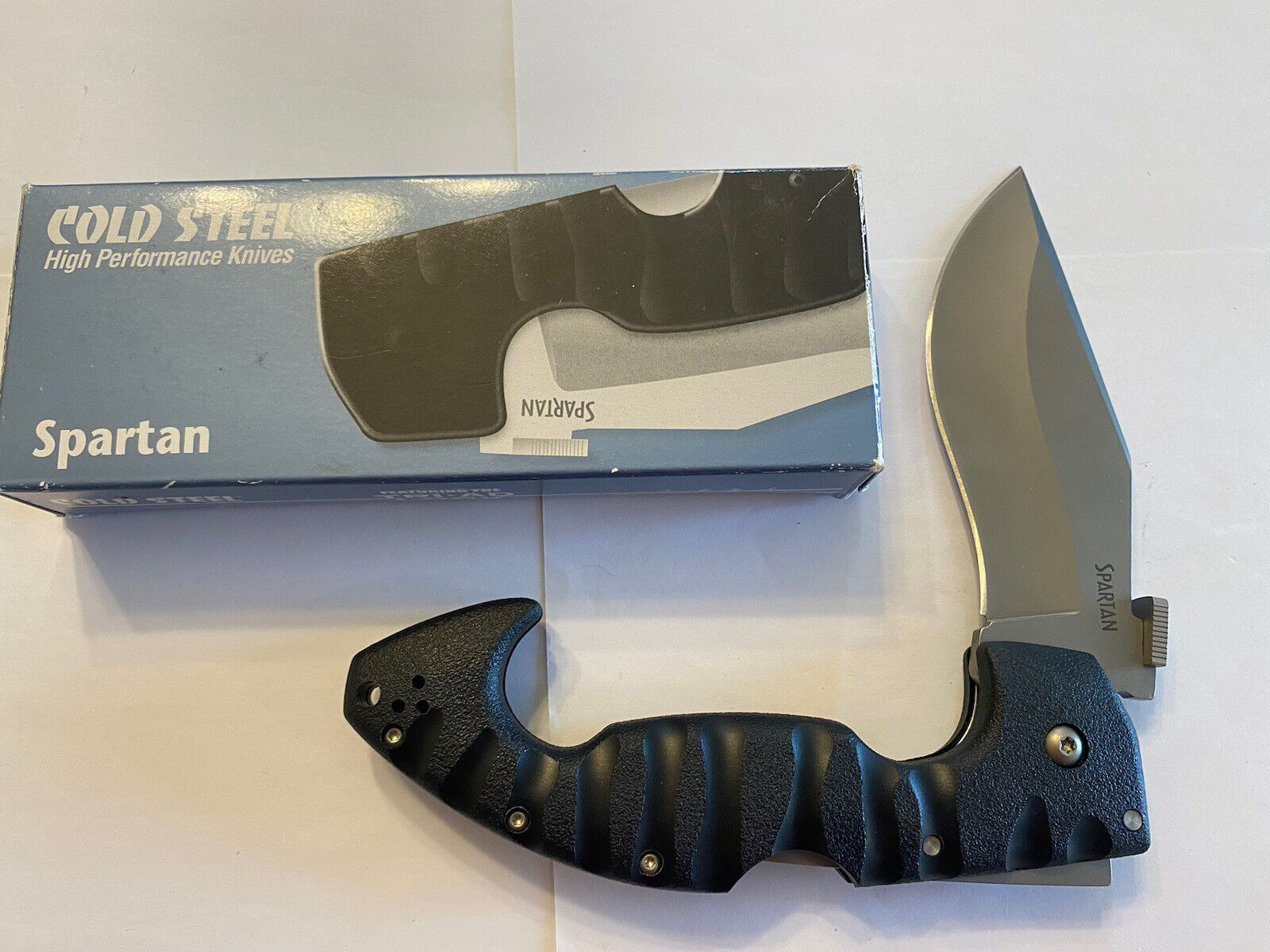 COLD STEEL VINTAGE RARE ( #21S ) SPARTAN ( TAIWAN ) NEVER USED IN ORIGINAL BOX