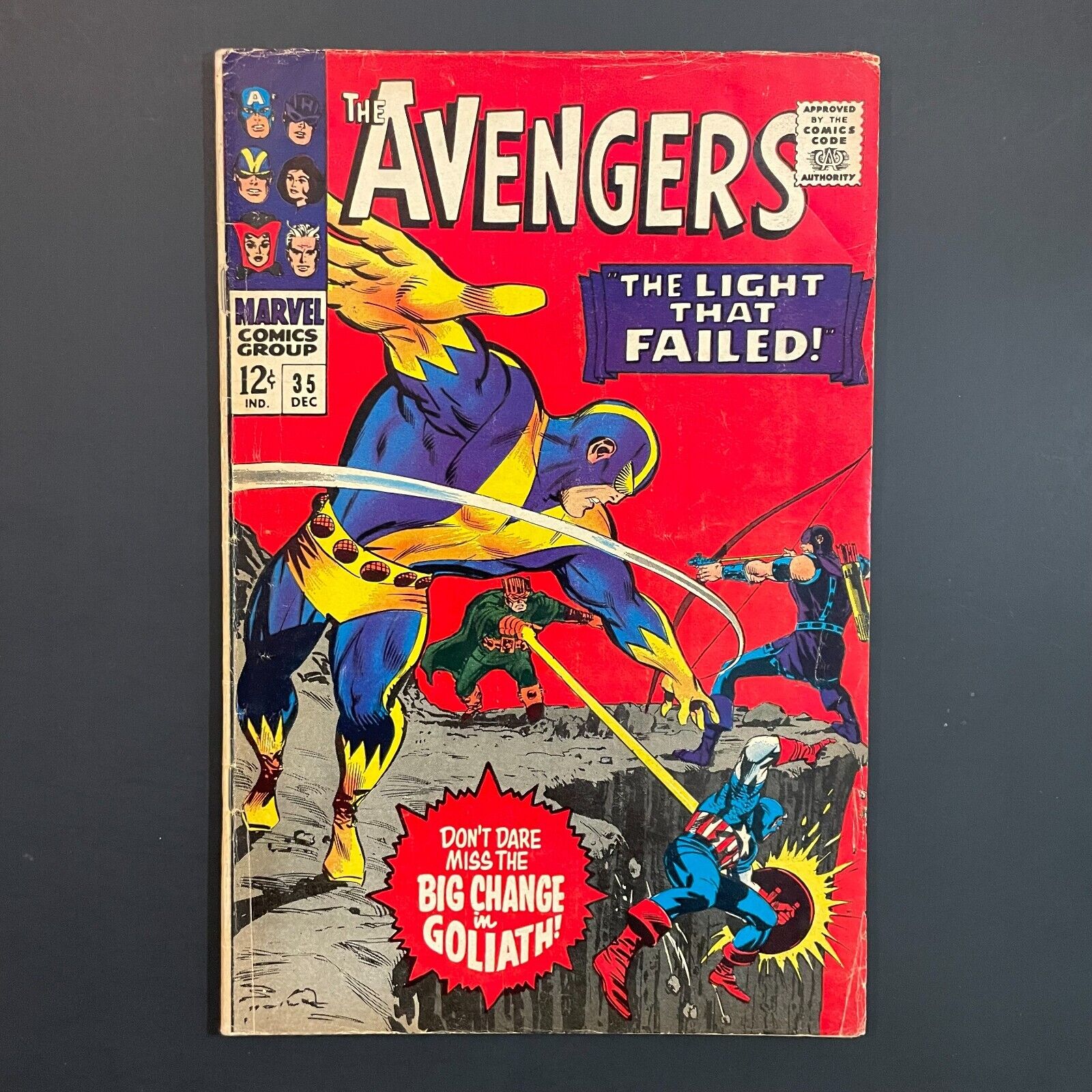 Avengers 35 Silver Age Marvel 1966 Stan Lee comic Don Heck cover Goliath Hawkeye
