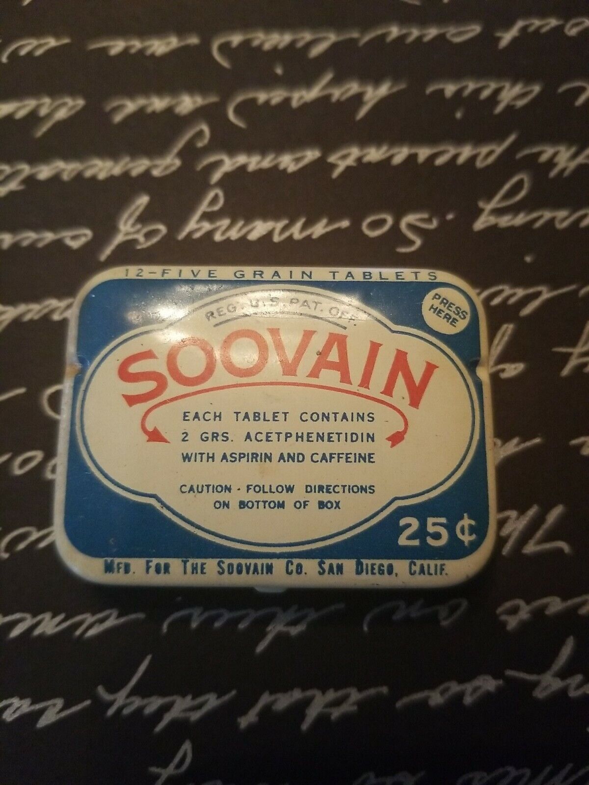 Vintage Original SOOVAIN ASPIRIN Medicine Pharamaceutical RX Tin 1940s Unused