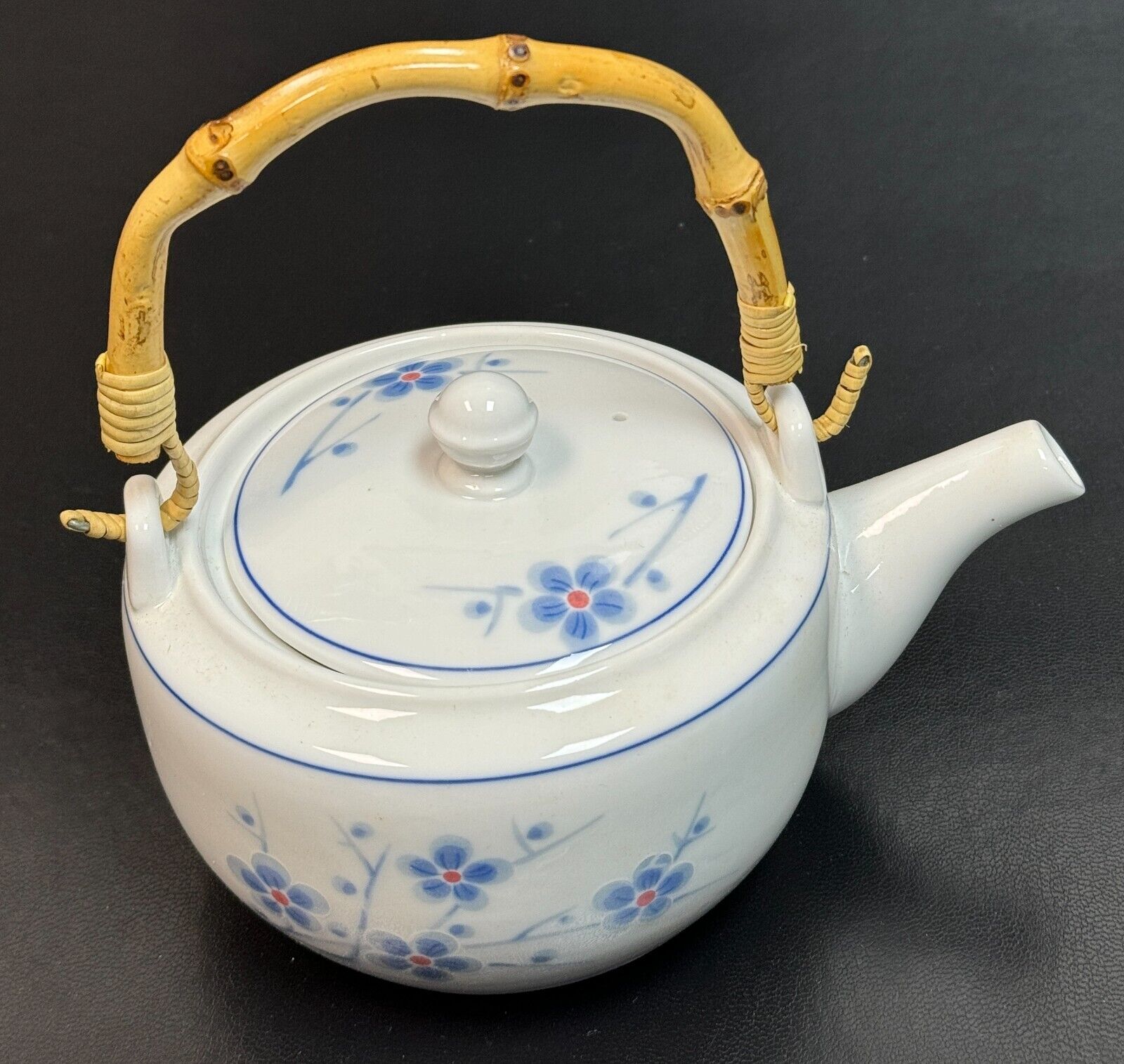 Cheng's White Jade Porcelain Tea Pot  White Cherry Blossom with Bamboo Handle