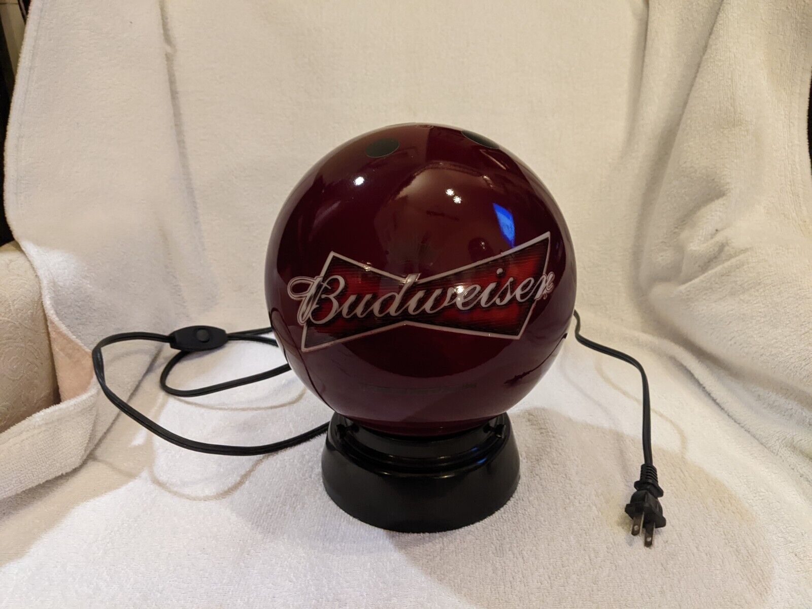 Vintage Budweiser Bowling ball lamp RARE Bowling lamp