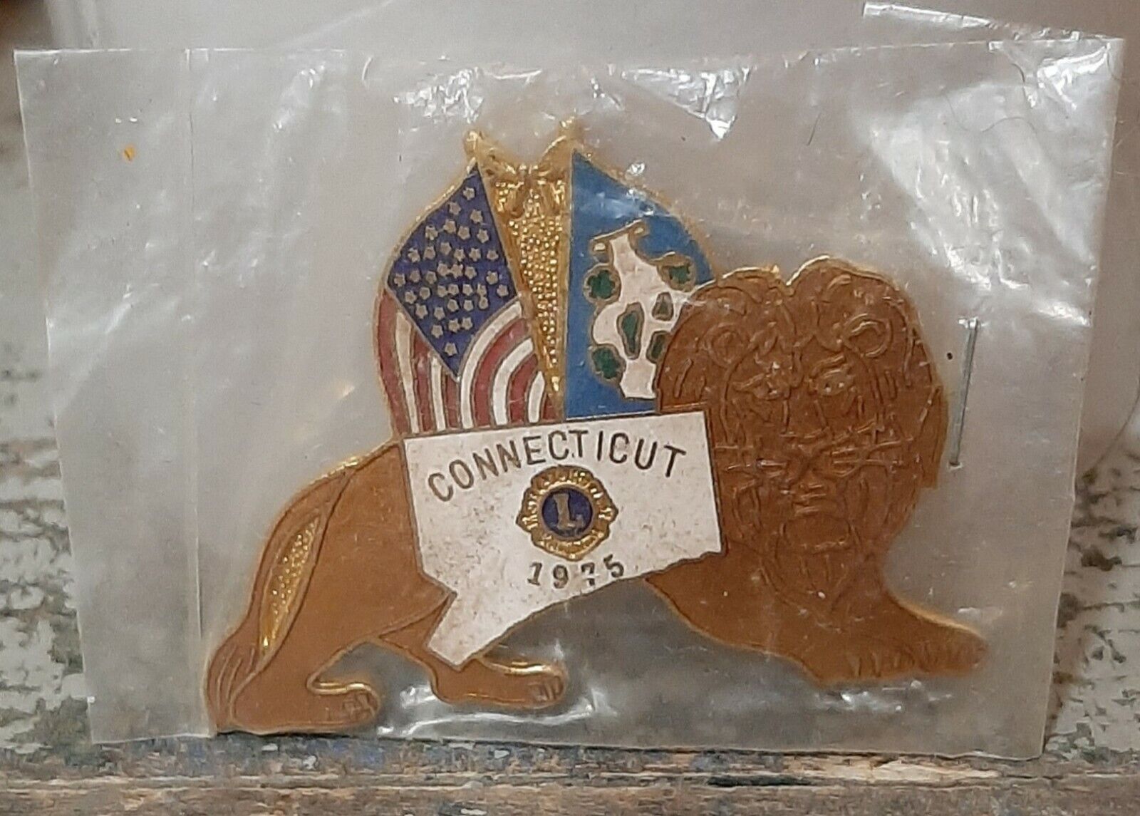 Vintage 1975 Connecticut Lions Club \