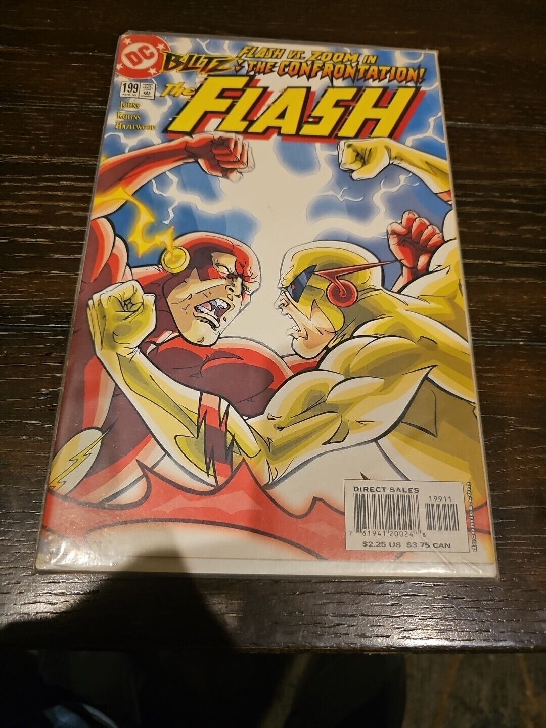Flash 199: Mint : DC Comics : Flash Vs Zoom Flawless In Plastic W/ Cardboard