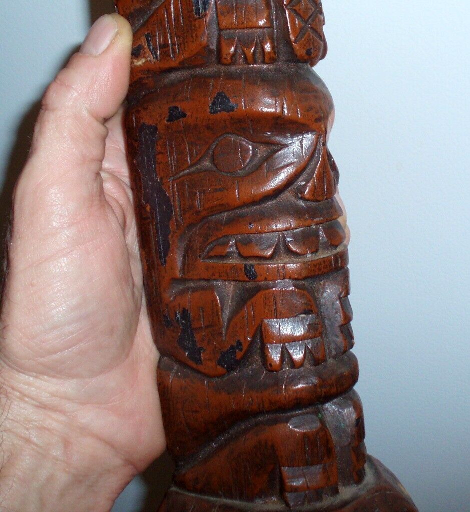 HAND CARVED ? VINTAGE ANTIQUE NATIVE CANADIAN PACIFIC NORTHWEST CANDLE SCULPTURE
