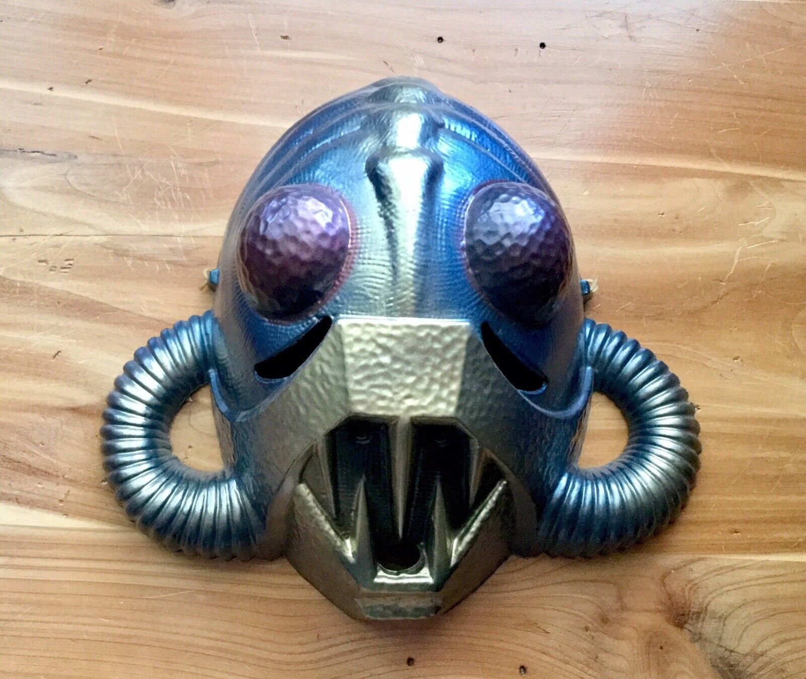 Vntg 1983 Unique Halloween Mask Cesar Sci Fi Robot Alien Monster Insect Bug