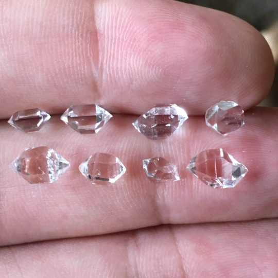 24 pcs Herkimer diamond crystals , 5 to 7 mm