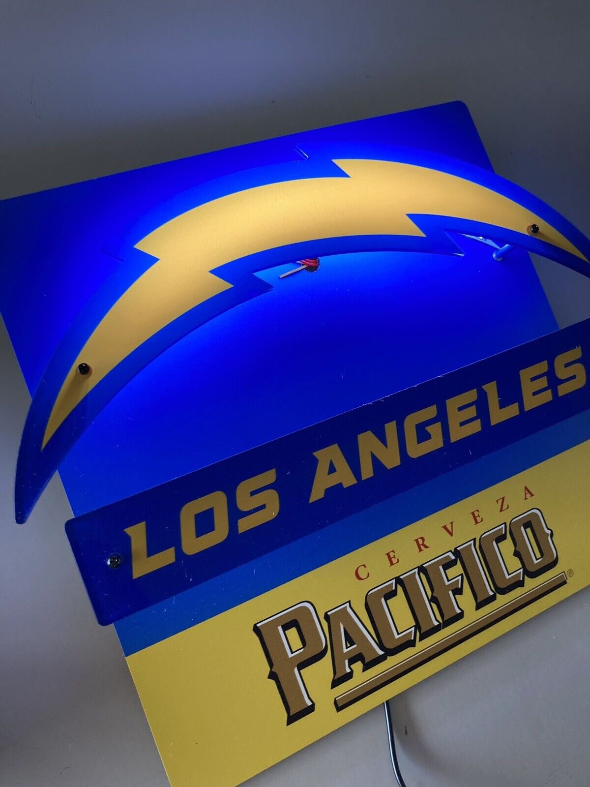 🔥 New Animated Pacifico Chargers Beer LED Iconic Sequencing Sign Not Neon