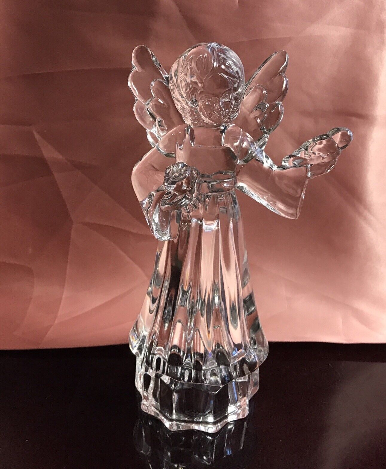 Mikasa Herald Angelic Collection Holding Birds Lead Crystal 7.5\
