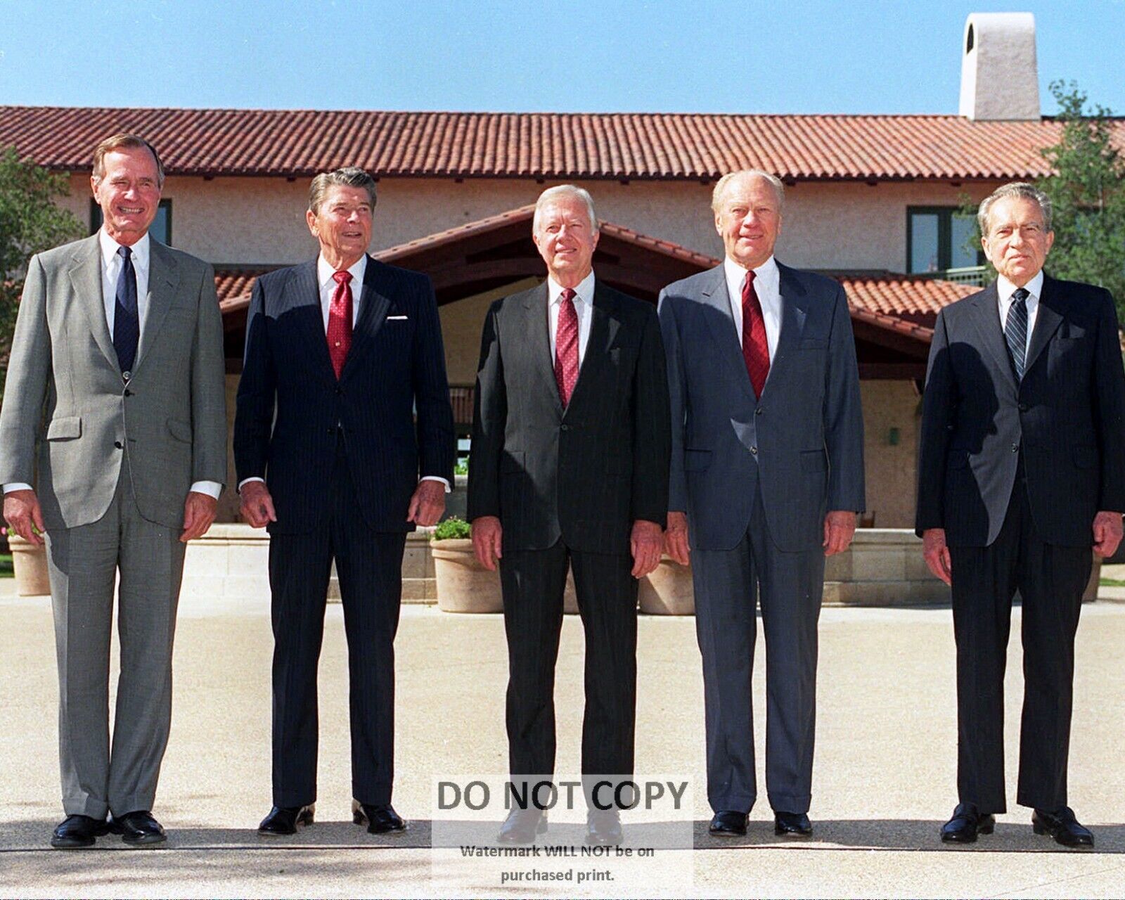 GEORGE BUSH w/ NIXON, CARTER & FORD AT REAGAN LIBRARY OPEN - 8X10 PHOTO (RT613)