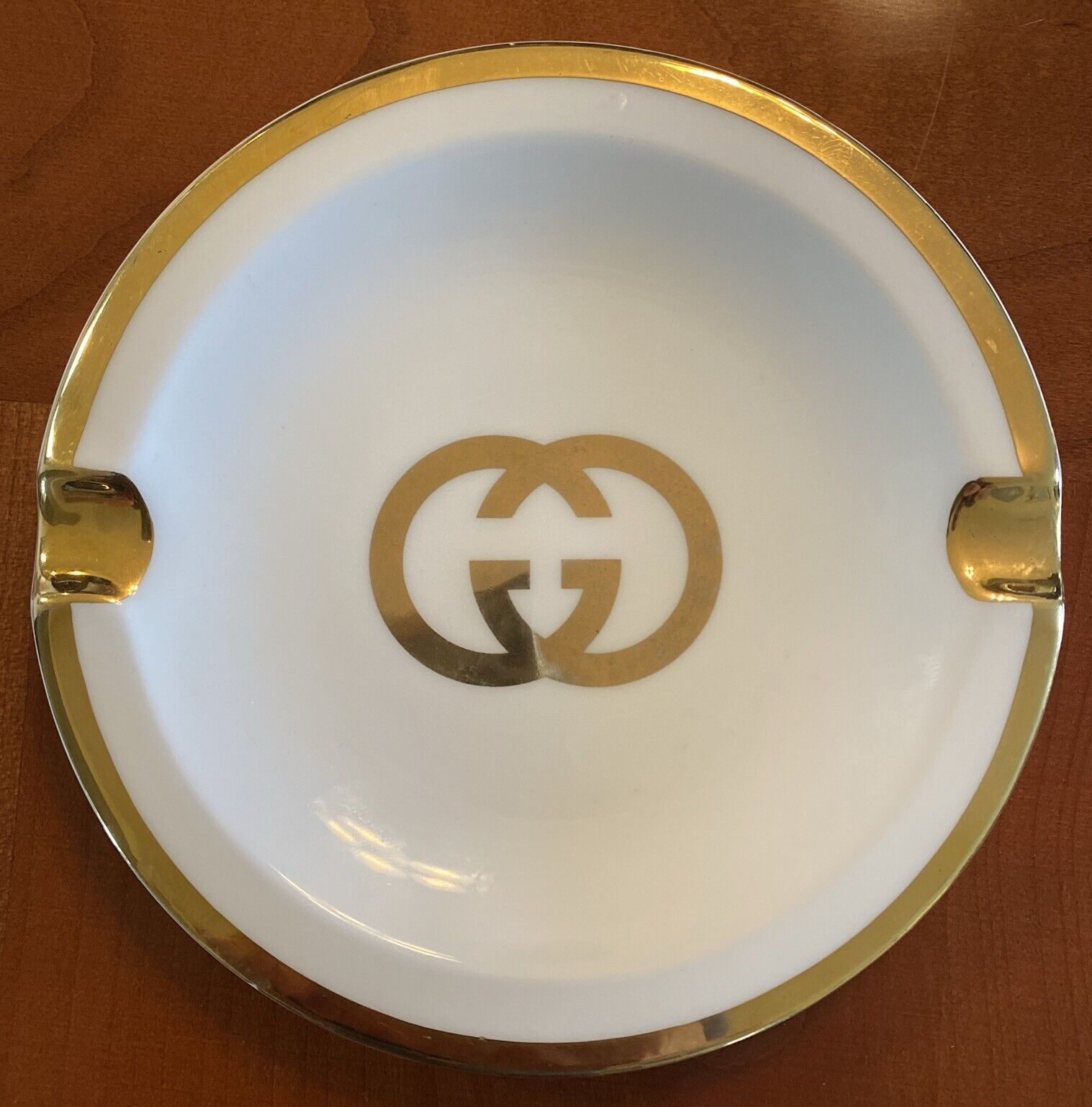 RARE GUCCI Ivory Ashtray with Iconic Gold Leaf Double GG Design Vintage 1970s 5”