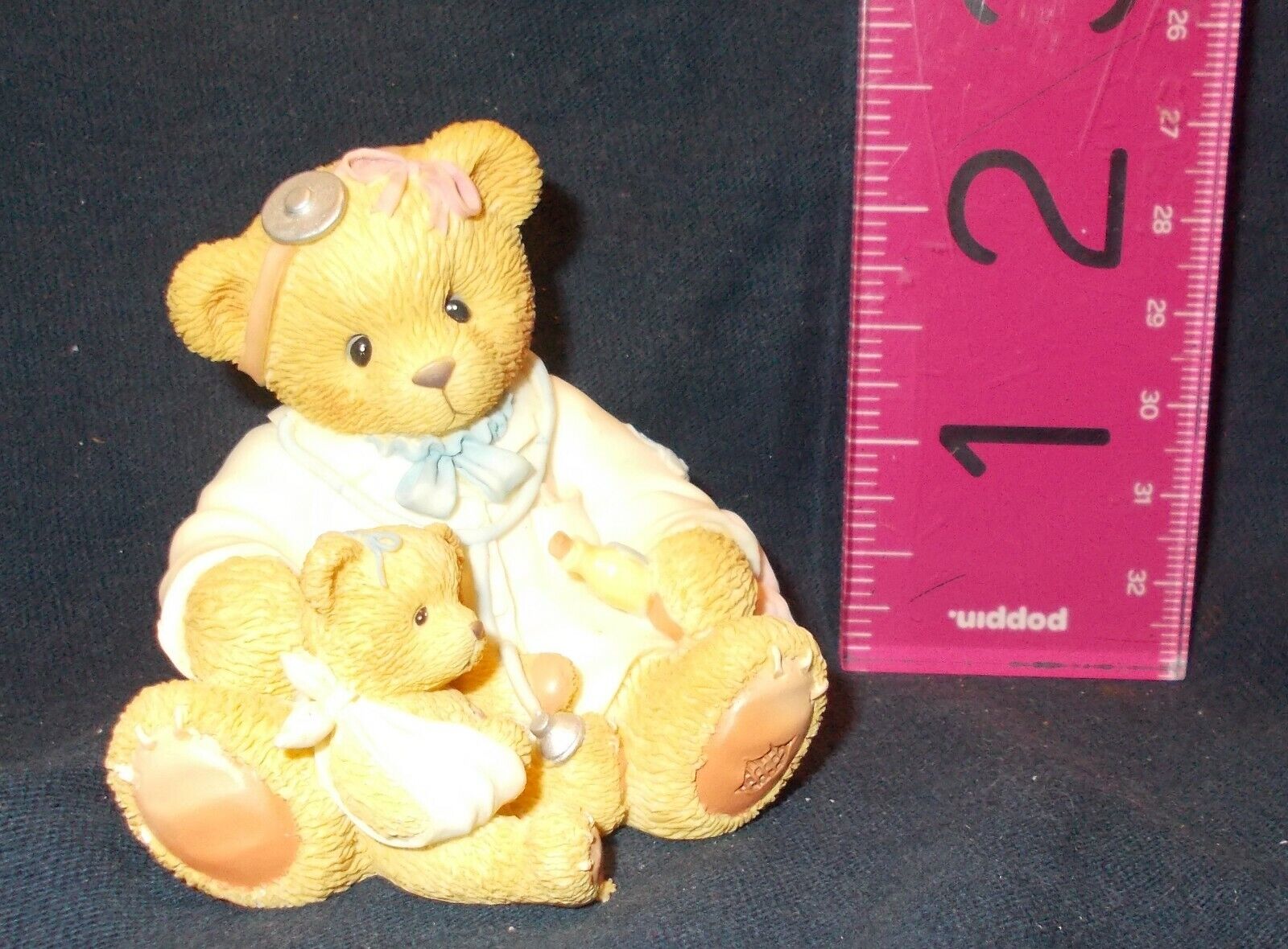 1998 Cherished Teddies Enesco Figurine Teddy Bear Dr. Darlene Makebetter CT004
