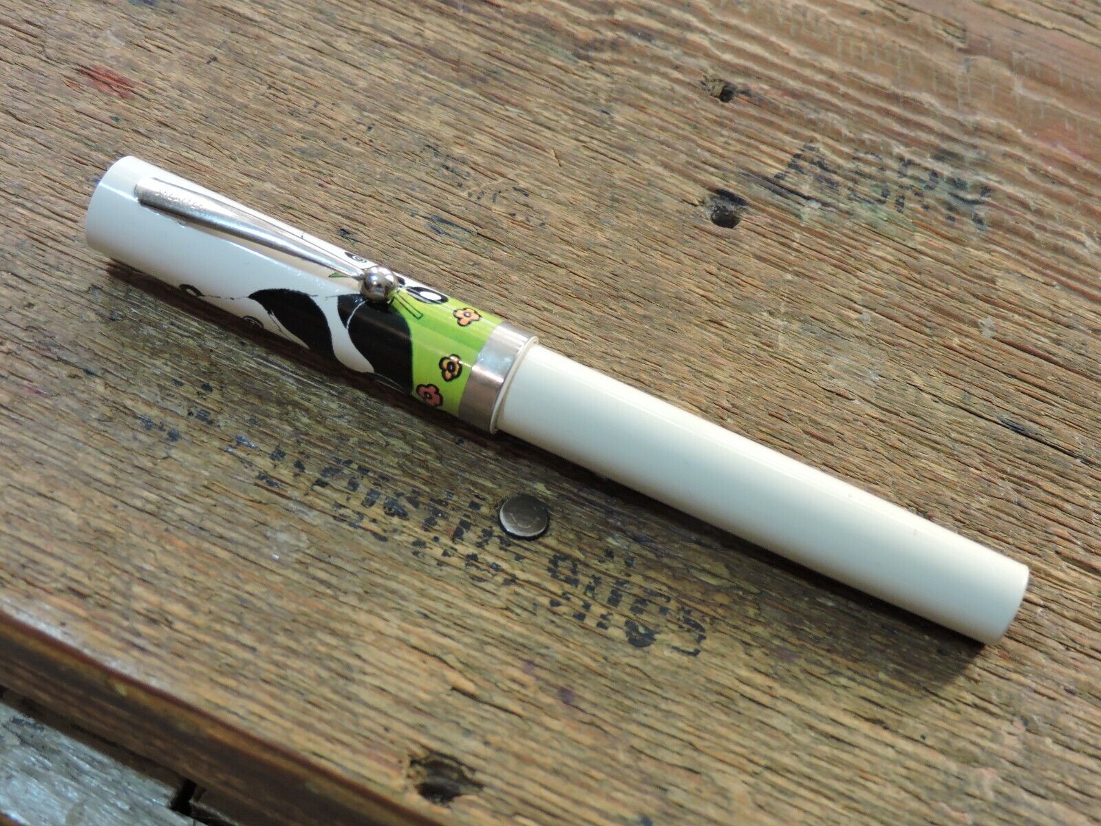 old Vintage White PANDA Bear Bamboo SHEAFFER No-Nonsense Ballpoint Pen USA