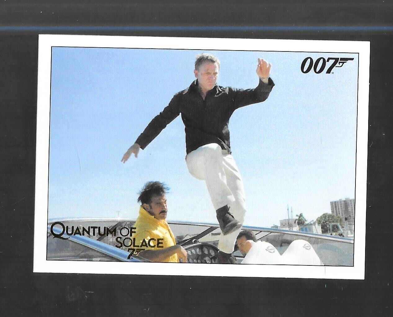 James Bond 2015 Archives Quantum of Solace Gold Foil Parallel Card 026 059/125