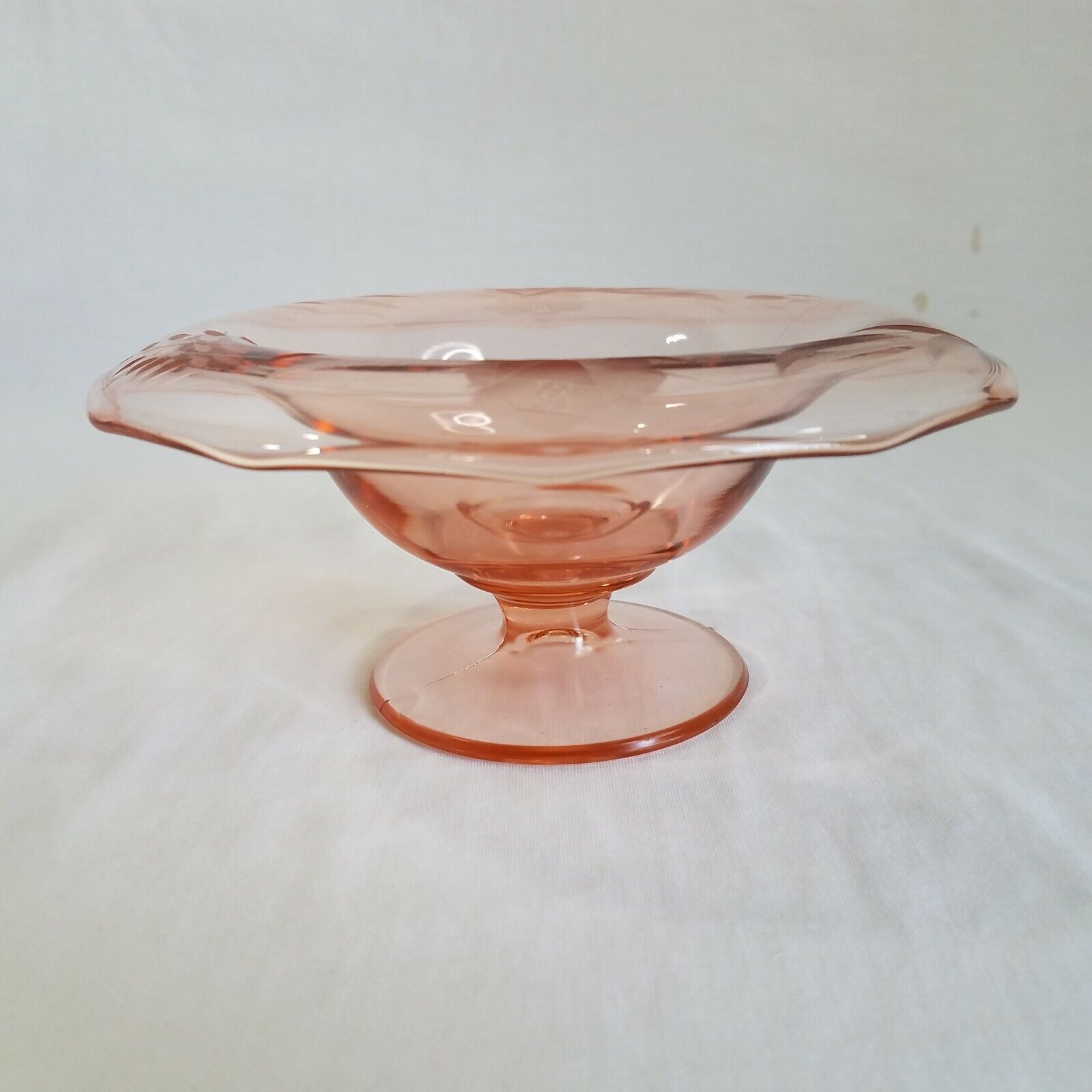 Vintage Pink Depression Glass Rolled Rim Pedestal Bowl Etched Roses  7\
