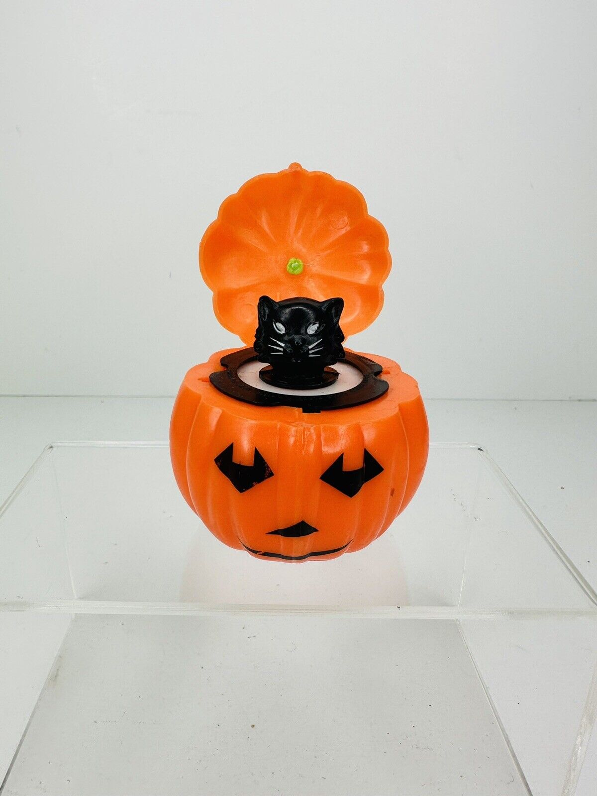 Vintage Fun World Halloween Pumpkin Novelty Pop Up Black Cat Toy Works