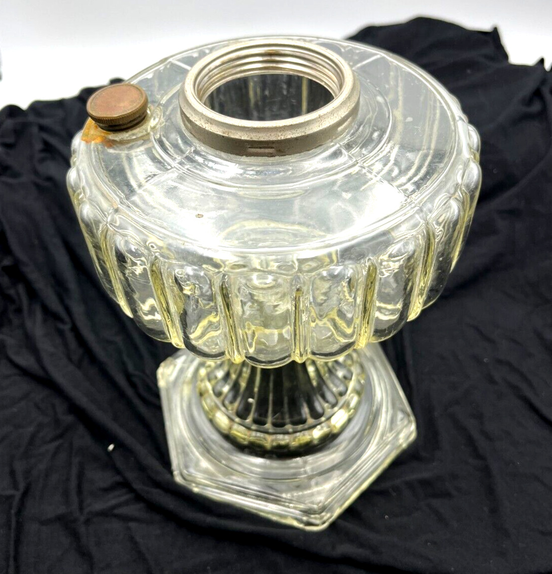 ALADDIN B-107 CATHEDRAL, 1934 CLEAR CRYSTAL LAMP BASE