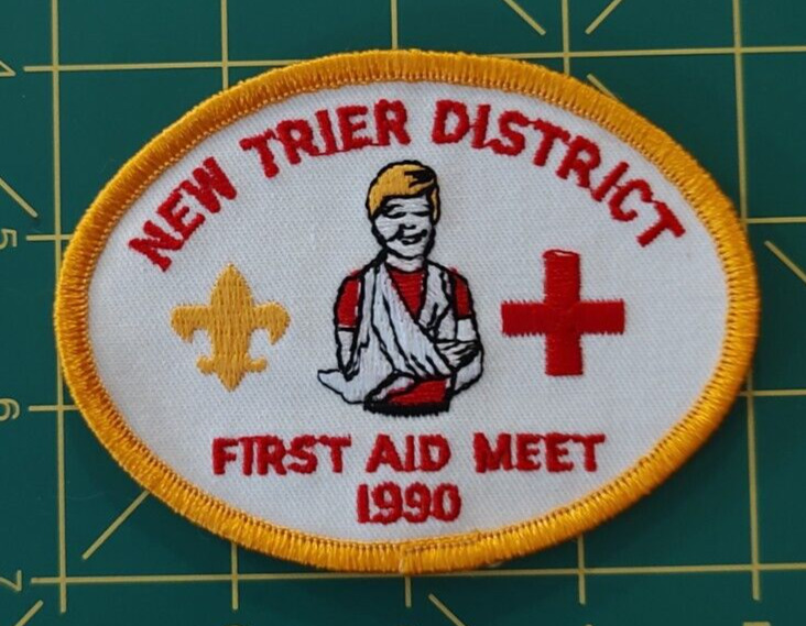 BSA New Trier First Aid Meet 1990 Medical Badge Illinois Vintage Boy Scout Patch