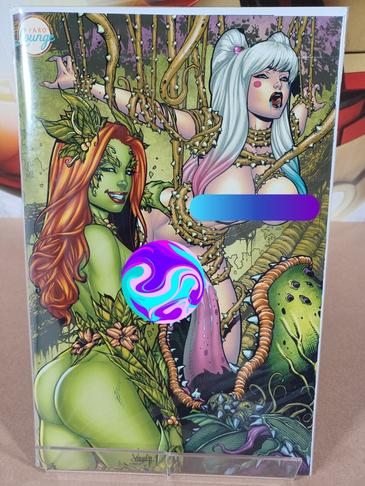 Faro’s lounge Harley Quinn & Poison Ivy mature Full N Jose Varese DC