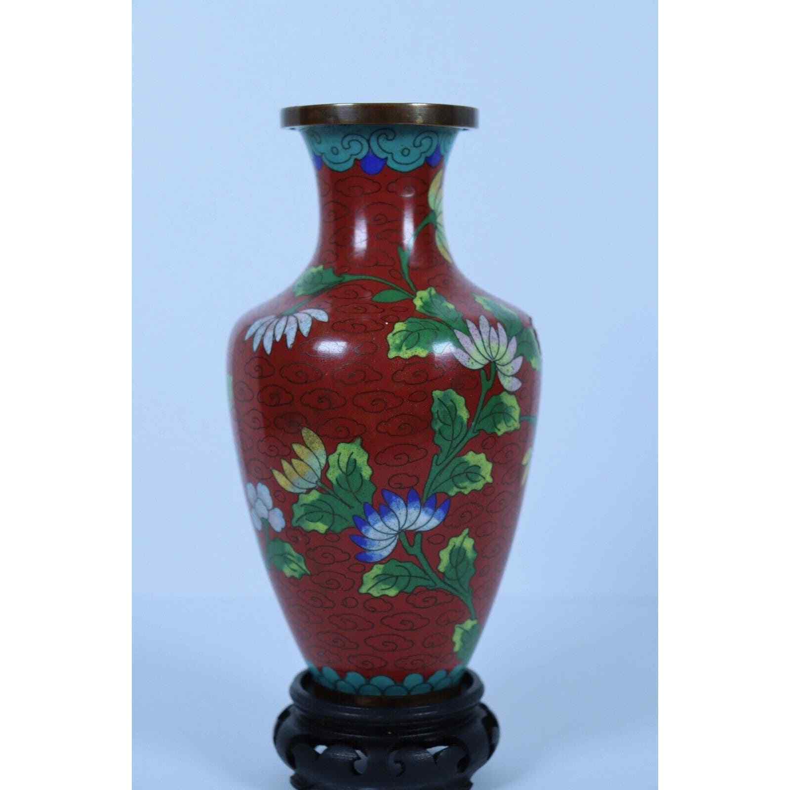 Vintage Chinese Cloisonne Floral Flowers Enameled Brass Vase Red Background