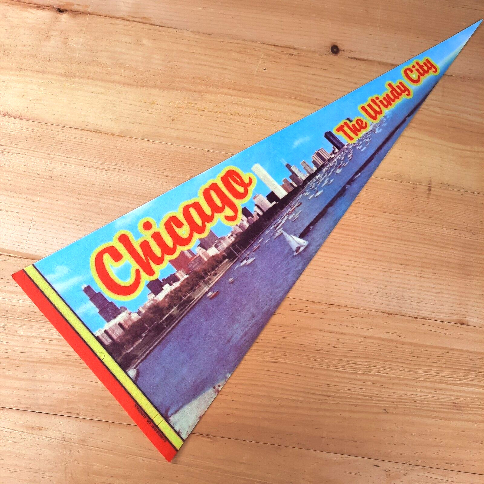 Vintage Chicago IL Windy City Felt Pennant Flag Travel Souvenir RARE Collectible
