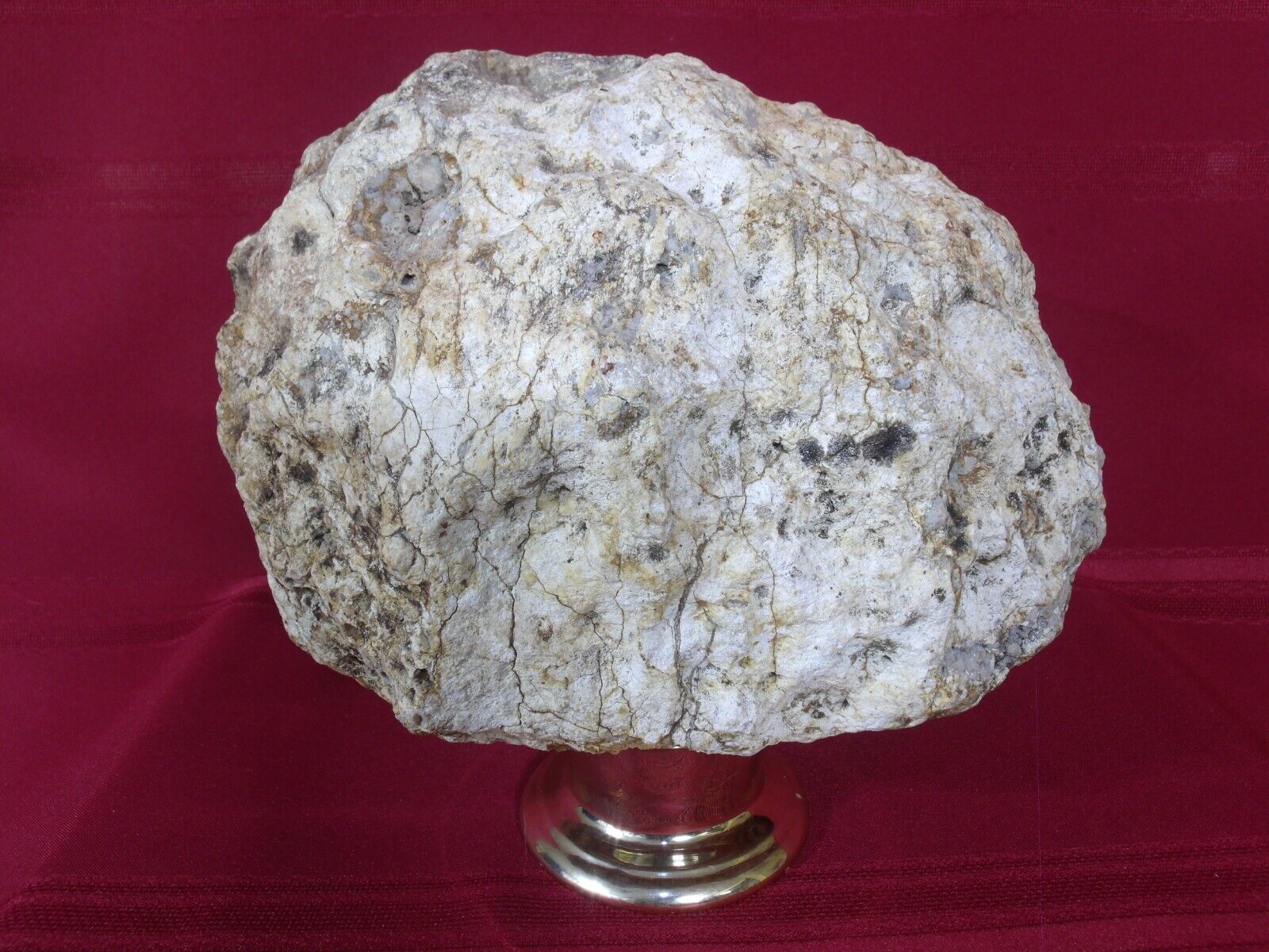 Break Your Own Giant Kentucky Rattler Geode 21.3lb Unopened Quartz Crystal