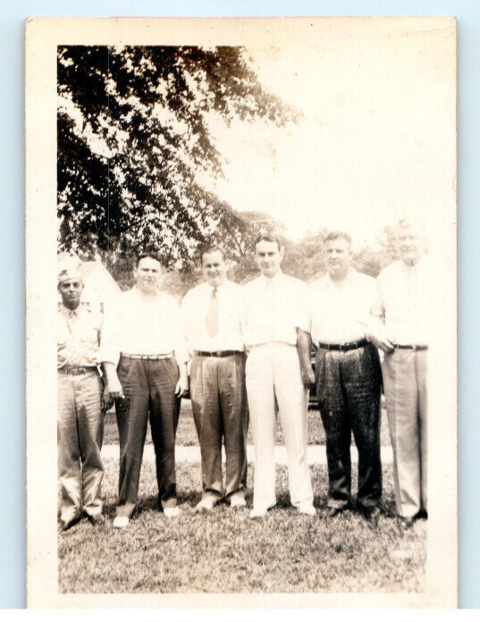 Vintage Photo 1930s, 6 Dressed up Gentlemen, Outside, 3.5 x 2.5
