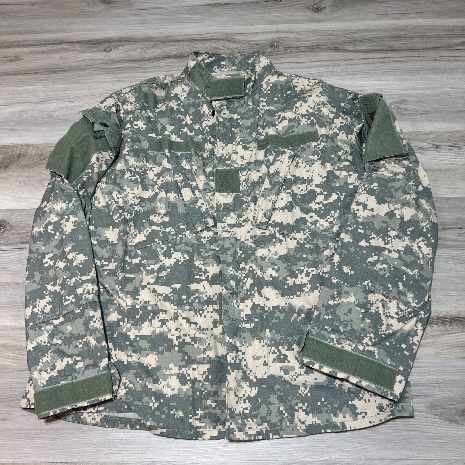 Military Jacket Adult Large Digital Camoflauge Camo Pockets Combat Full Zip EUC