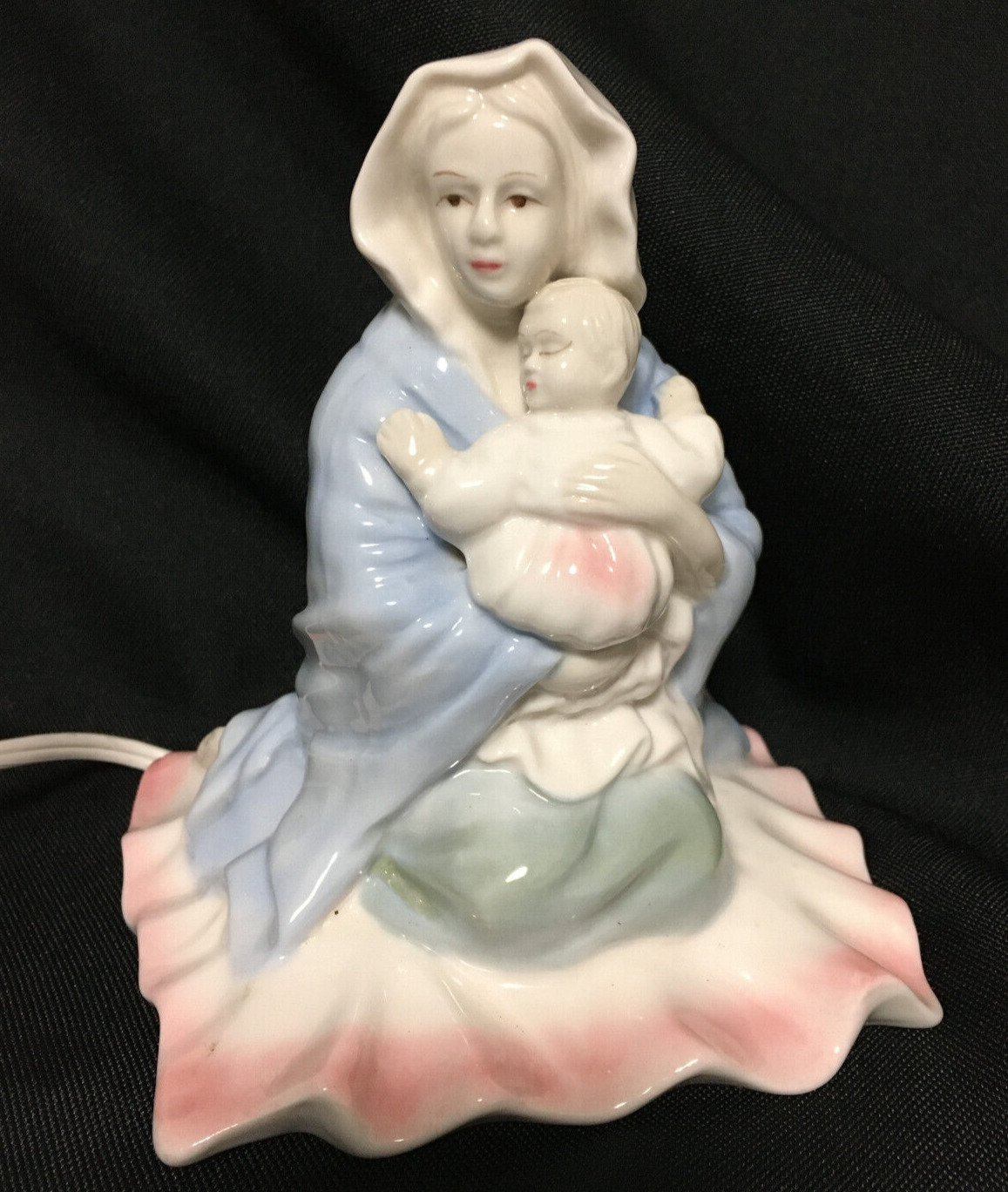 Brinn\'s Porcelain Religious Mary Jesus Table Lamp Nightlight Figurine 5.75\
