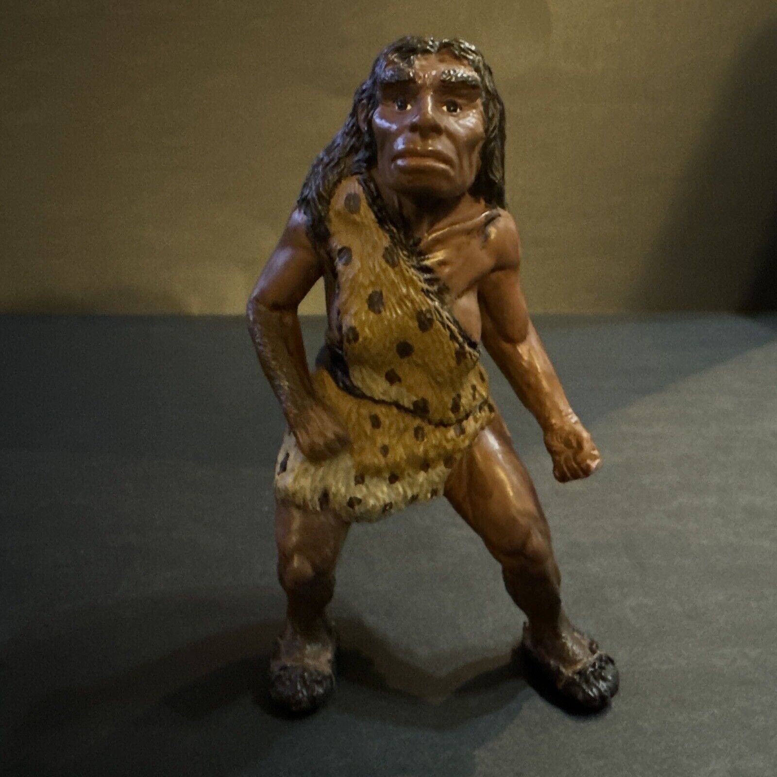 Vintage 1997 Neanderthal United Exhibits Woman Mom Prehistoric Missing Links 6”